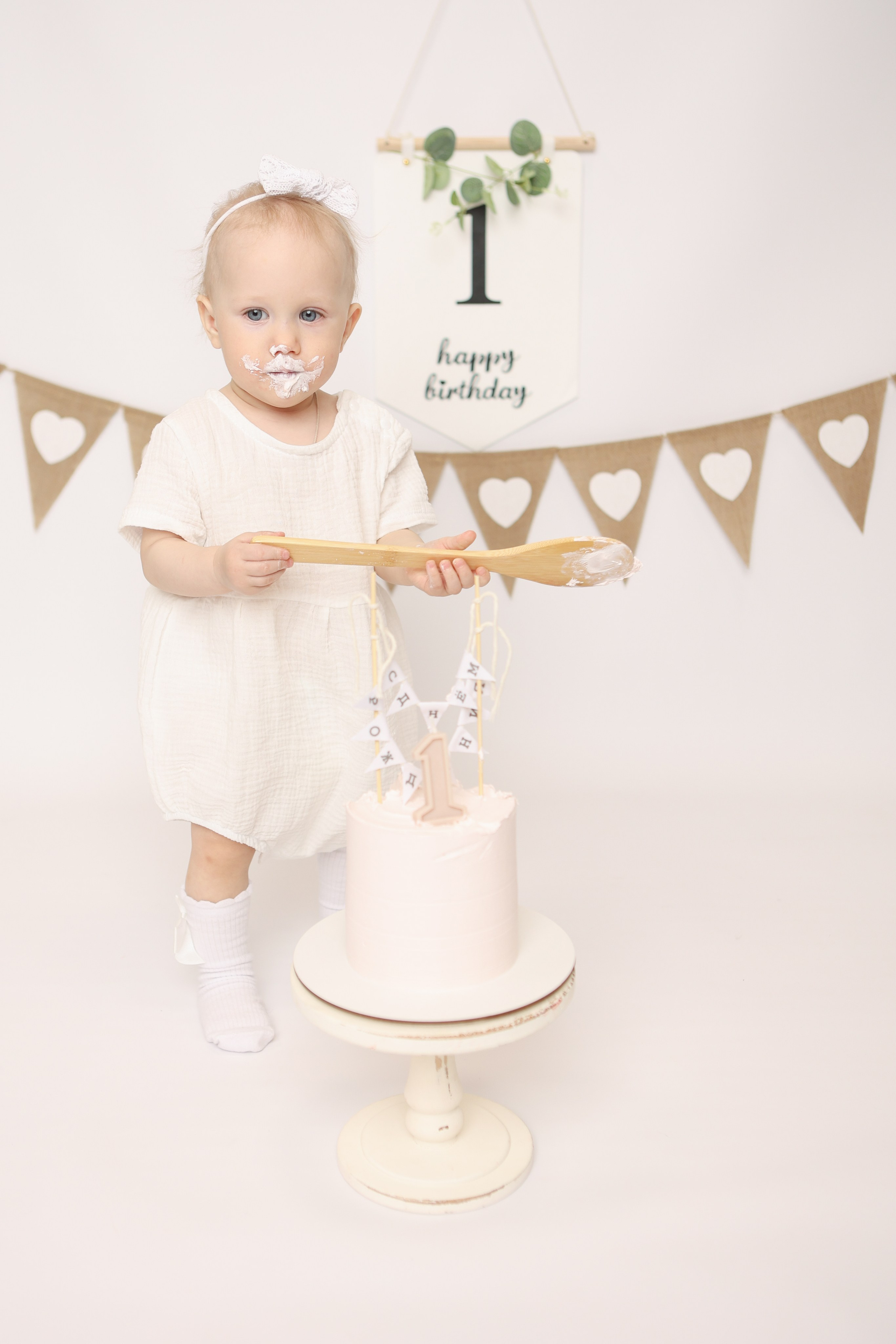 Крушение тортика. Фотограф новорожденных. Детский и семейный фотограф Марьяна Юдина