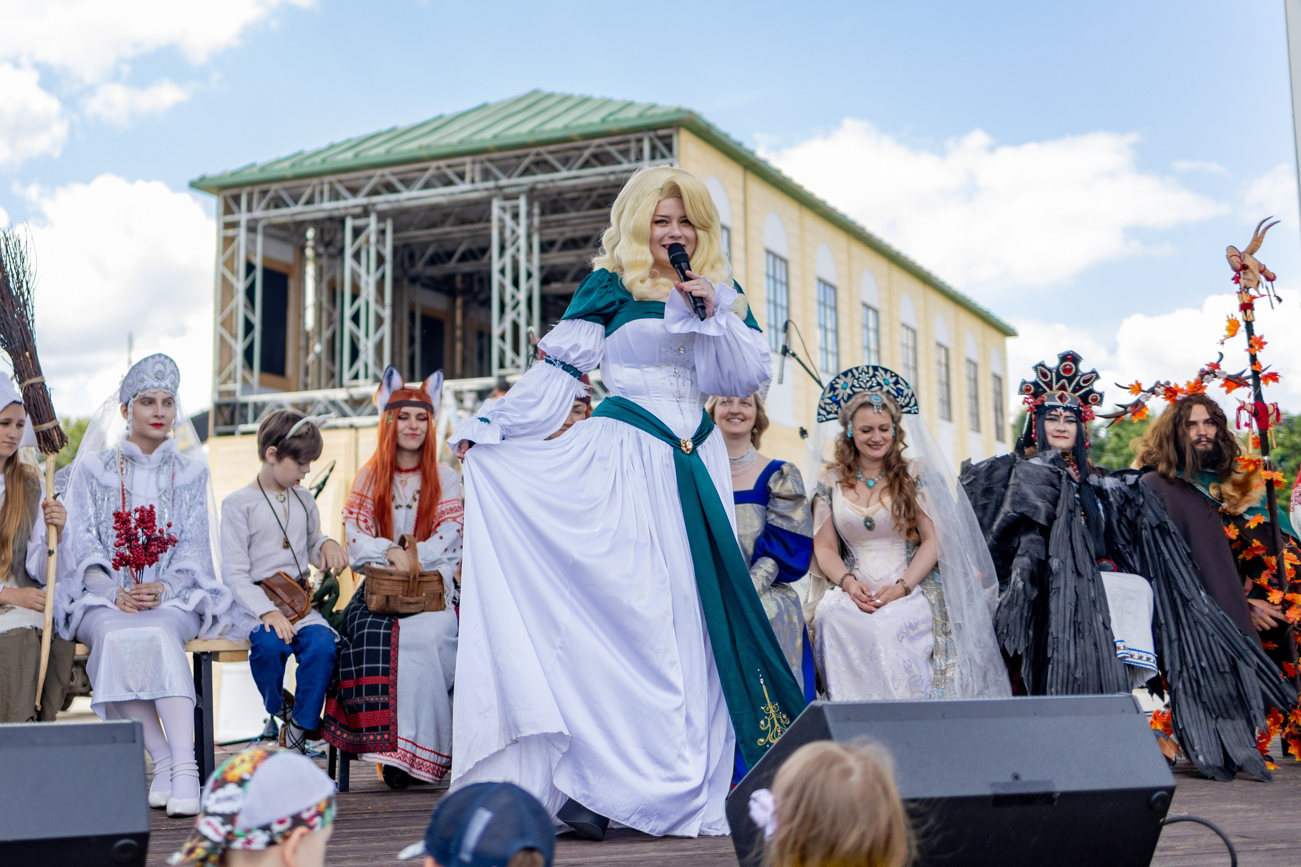 Земля Легенд: Солнце и медведь Фест. Репортажный, семейный и студийный фотограф в Москве Демин Алексей