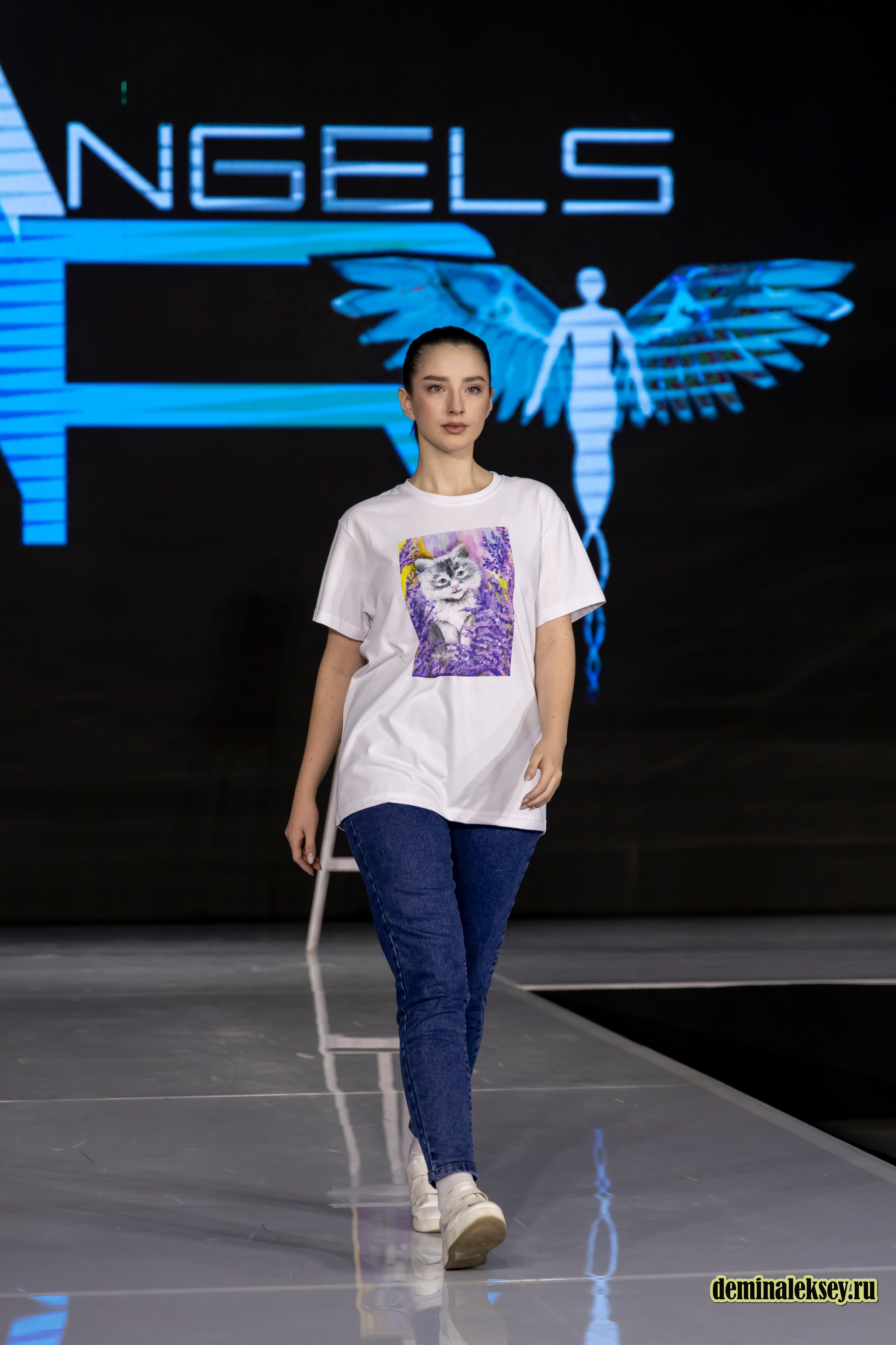 Бренд AngelsArt 31 января 2025 гостиный двор, выставка Уникальная Россия. Репортажный, семейный и студийный фотограф в Москве Демин Алексей