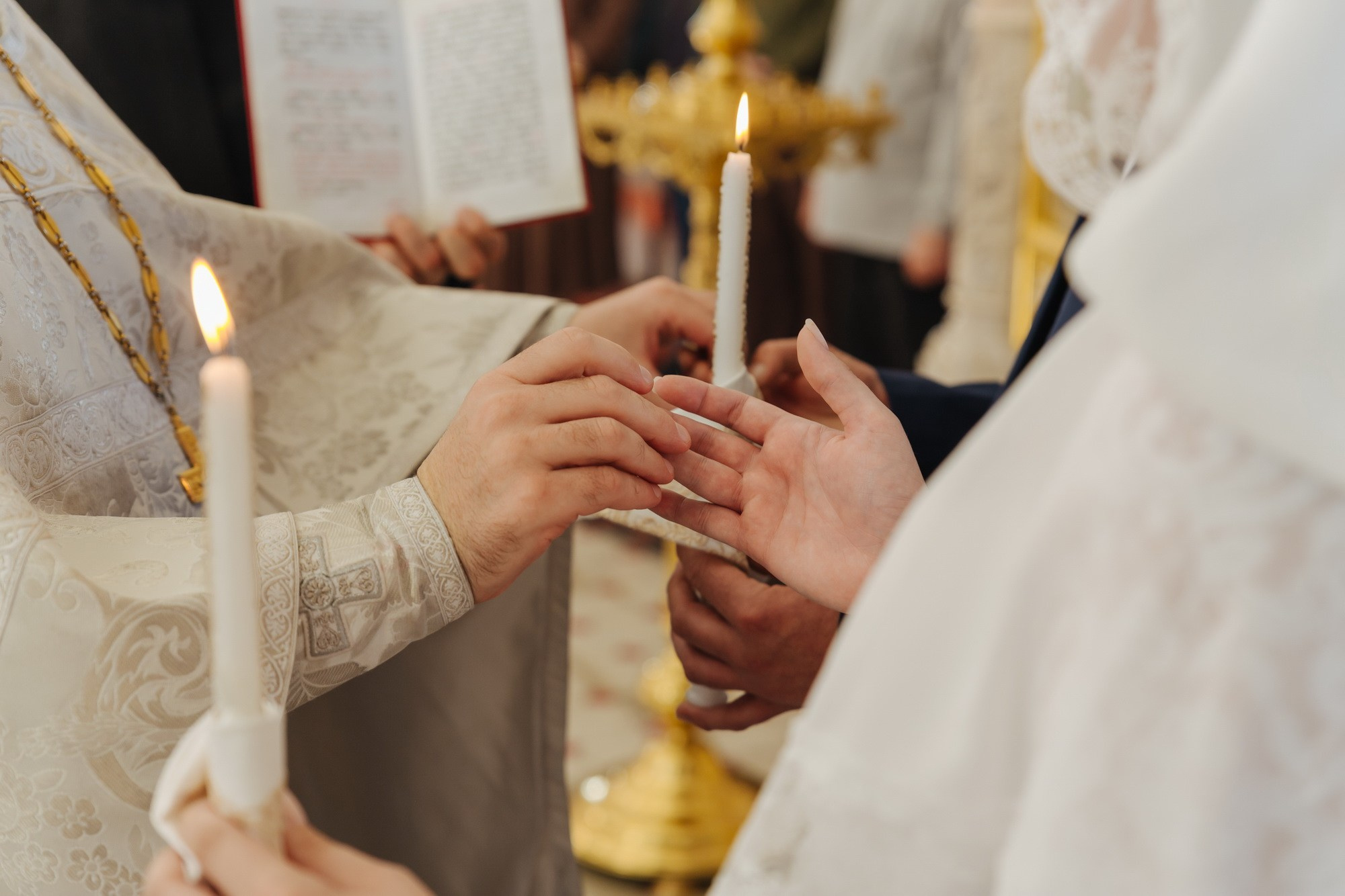 Венчание, церковь Преображения Господня в Лигово. Фотограф крещение венчание в Петербурге! Помогает подобрать храм и посоветовал душевного батюшку в СПб