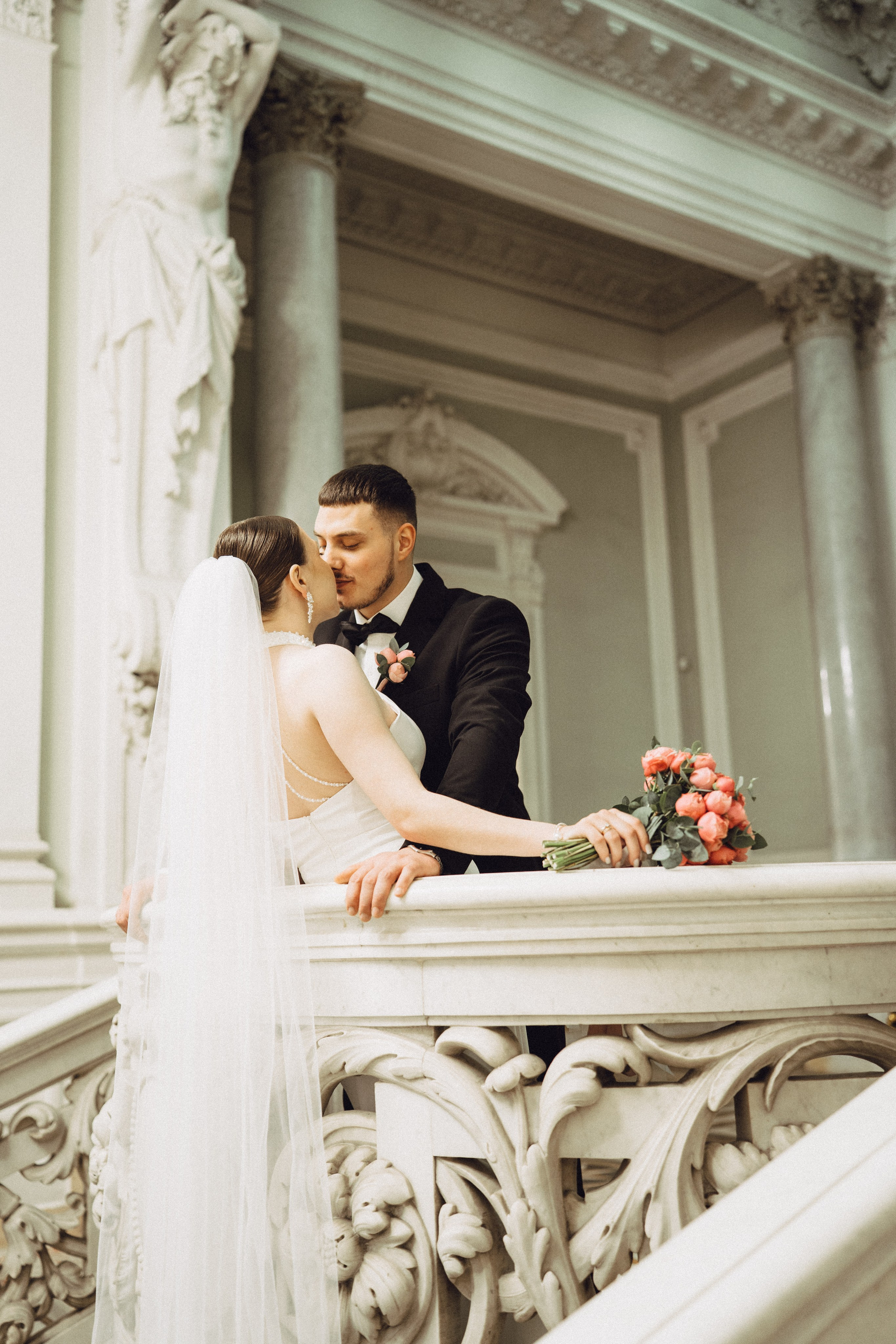 СВАДЕБНАЯ СЬЕМКА В ПЕВОМ ДВОРЦЕ БРАКОСОЧЕТАНИЯ. Профессиональный фотограф, Санкт-Петербург — Виктория Богомолова