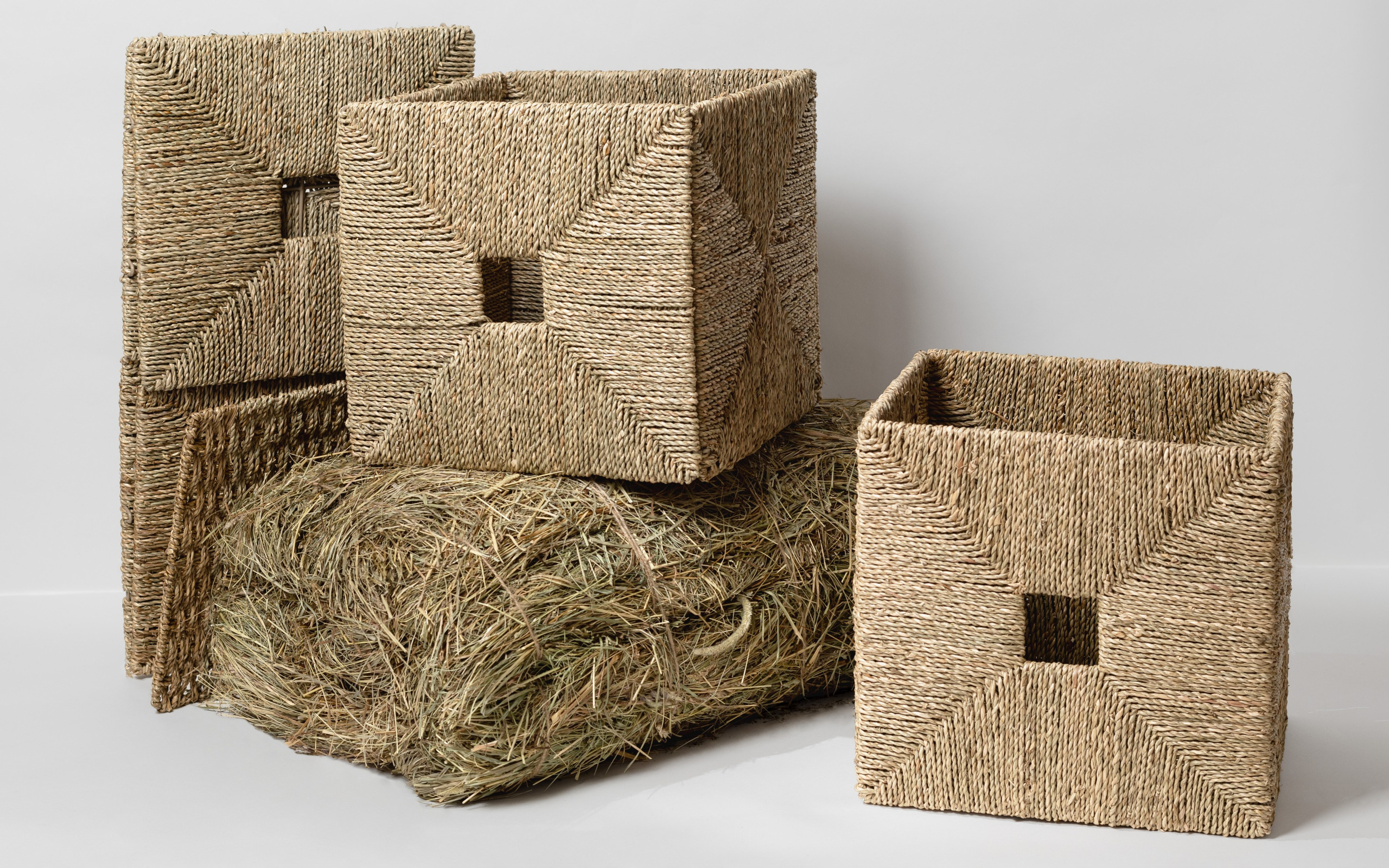 Корзина плетеная. Предметный фотограф Северова Екатерина | Профессиональная предметная съёмка фото и видео в Санкт-Петербурге