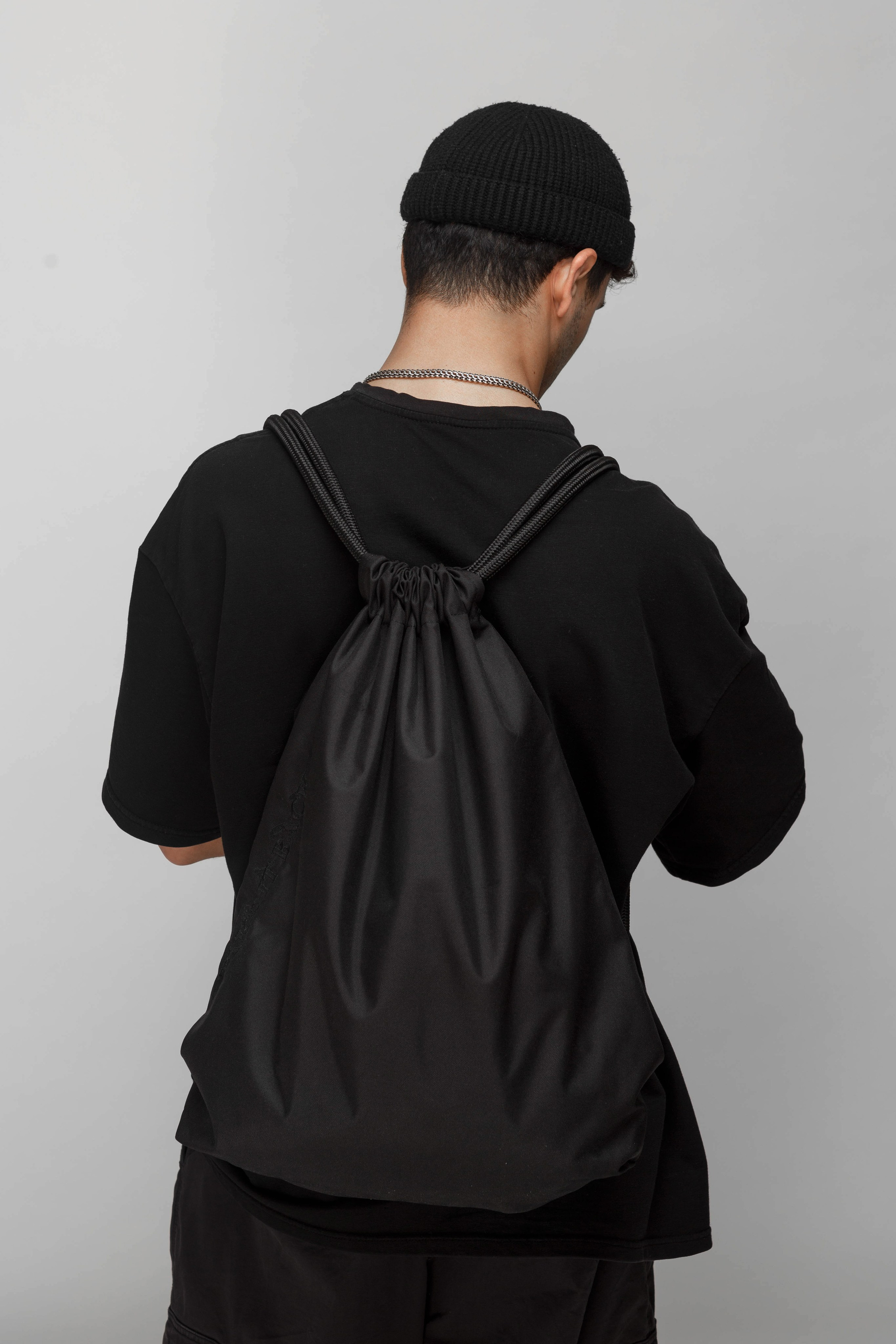 Реклама рюкзаков от Эдгара. Свадебный, предметный и портретный фотограф в Волгограде