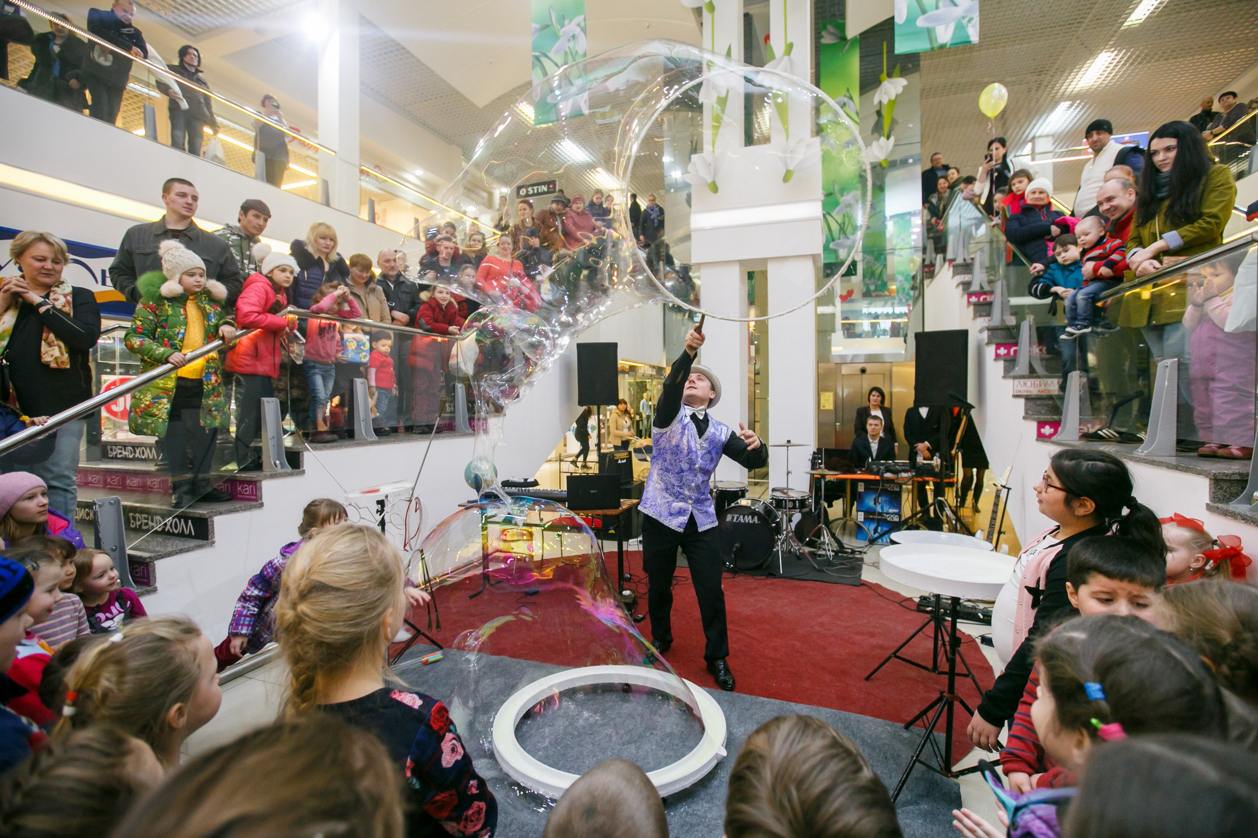 Детское. Фотограф событий, Максим Романенко