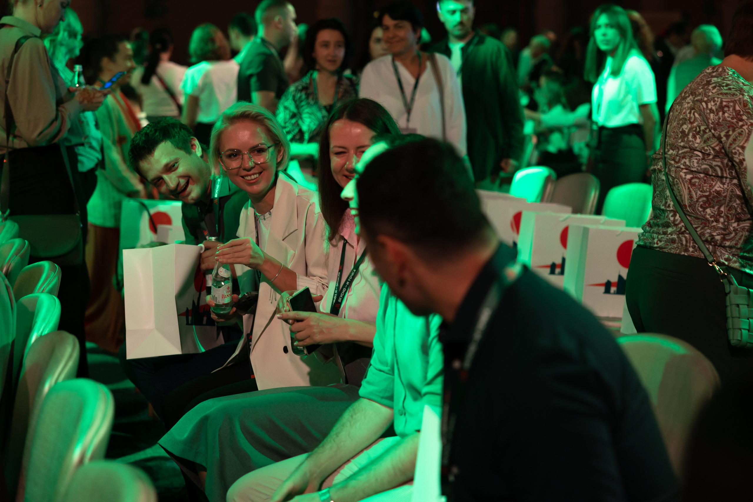 Точка Притяжения / Дубай. Фотограф Юлия Назарова