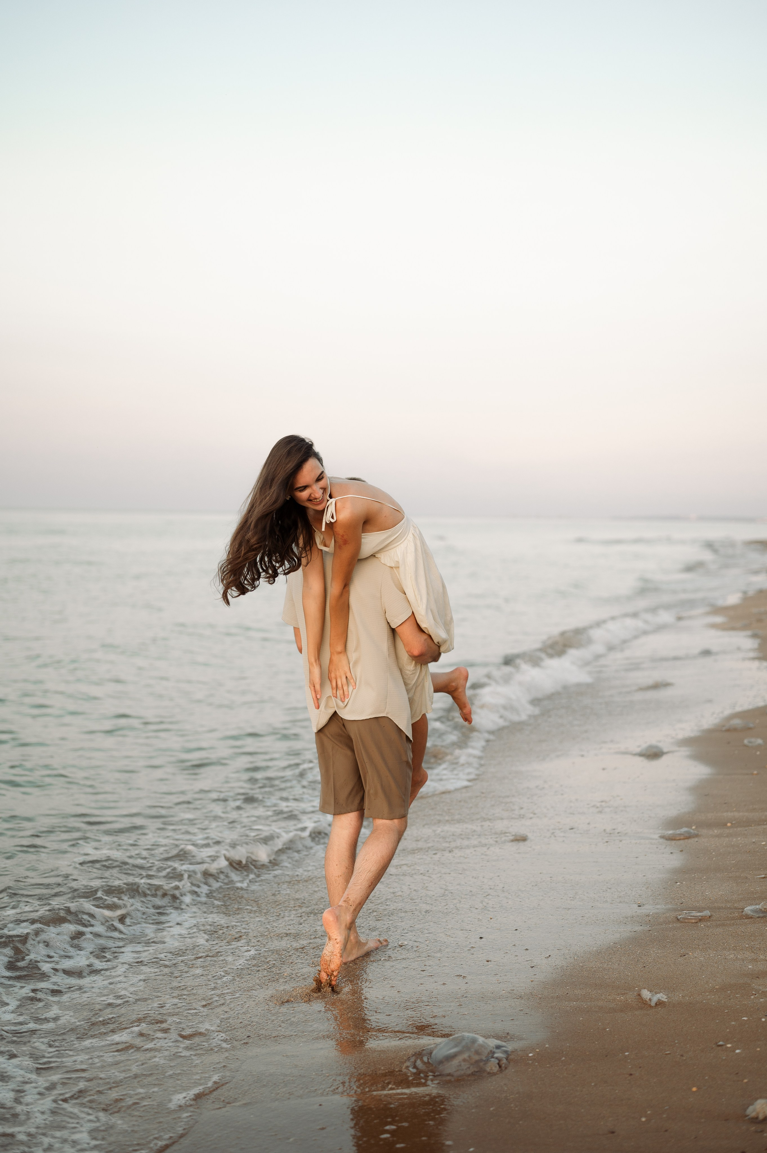Предсвадебная съёмка на море🌊. Свадебный и семейный фотограф в Краснодаре Алина Мельник