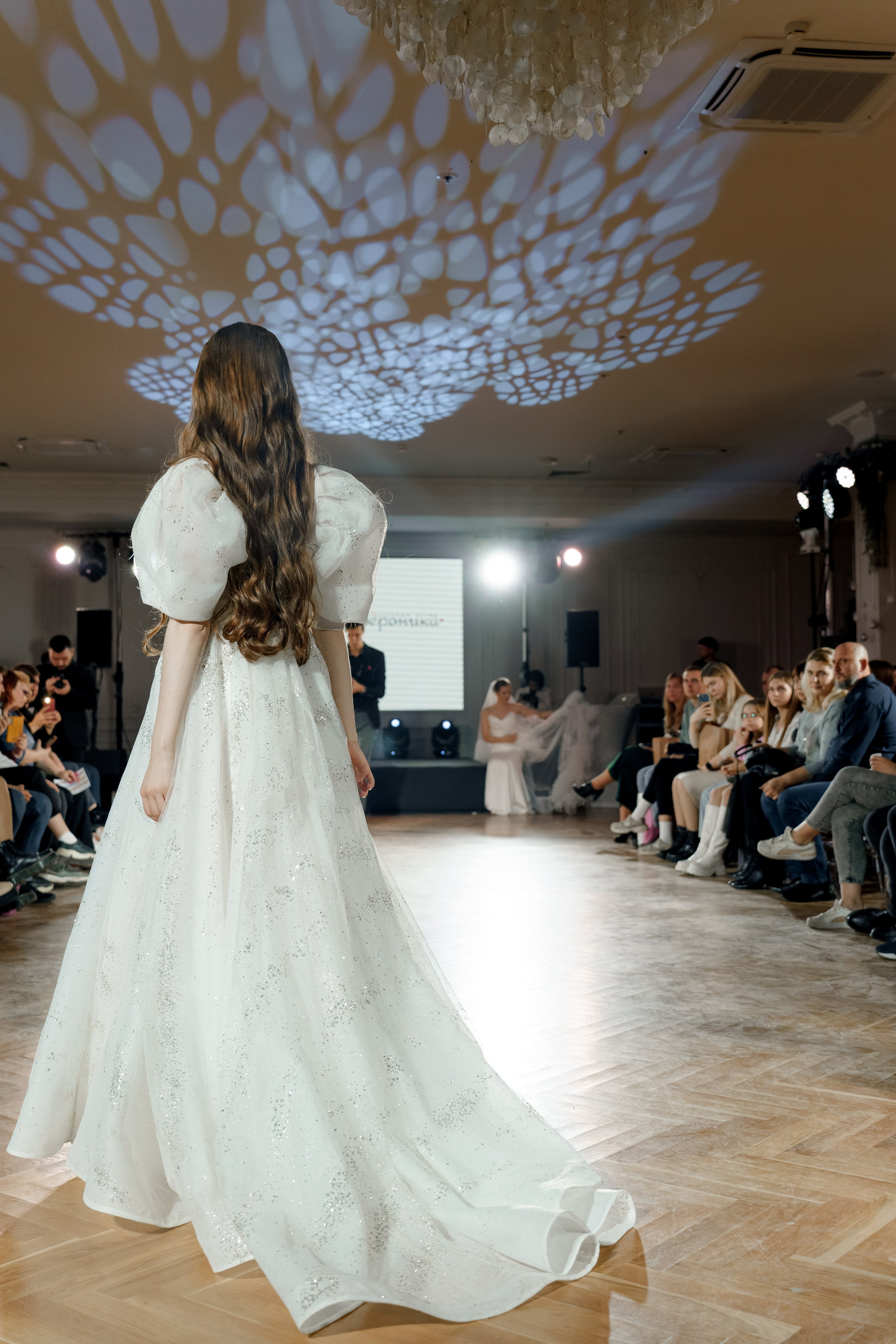 Выставка свадебных специалистов «Свадьба на 1000%». Свадебный фотограф в Санкт-Петербурге