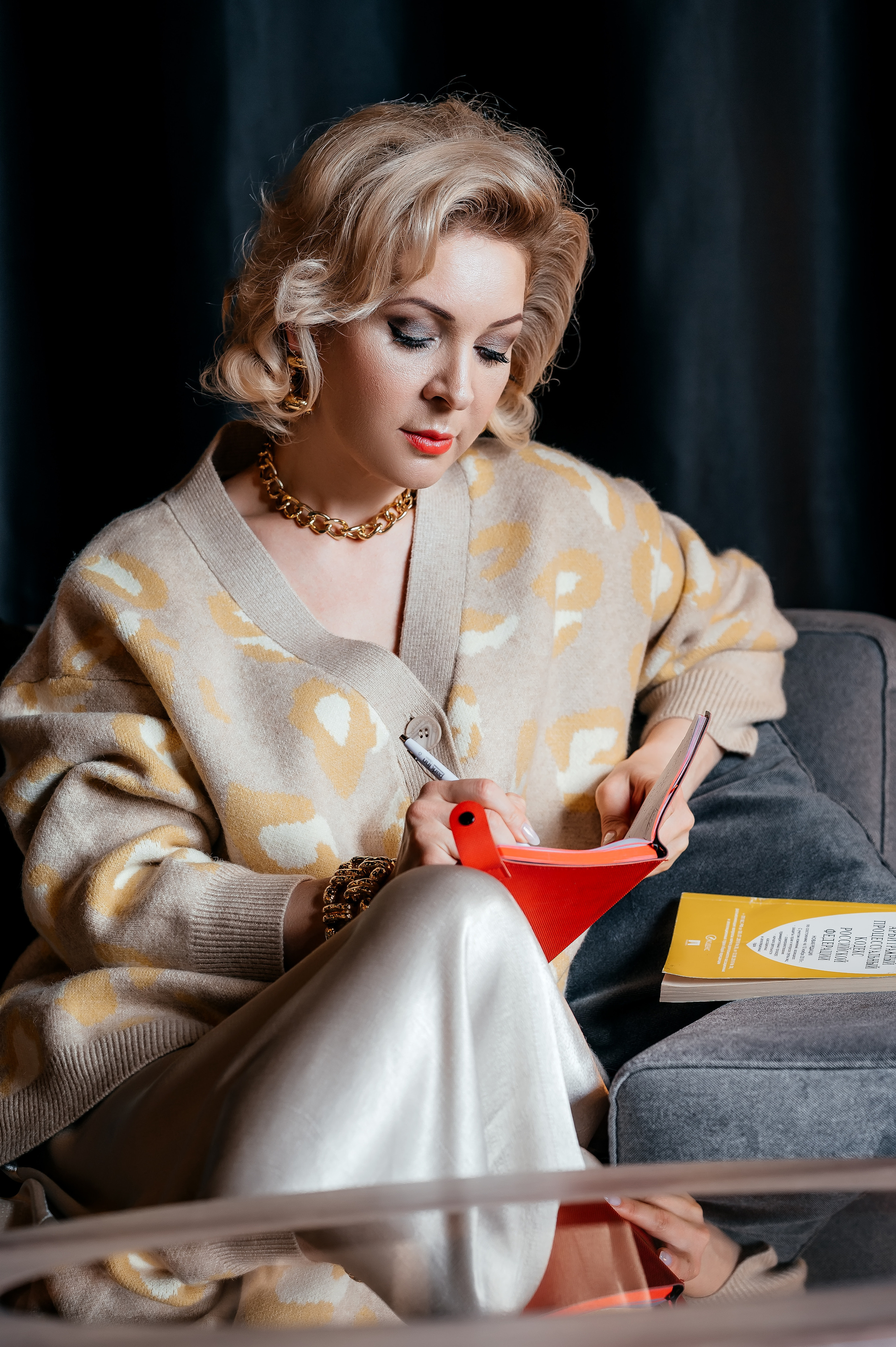 Юлия, Москва, фотостудия Background, адвокат. Свадебный и семейный фотограф Виктория Носачёва. Щелково, Москва и МО