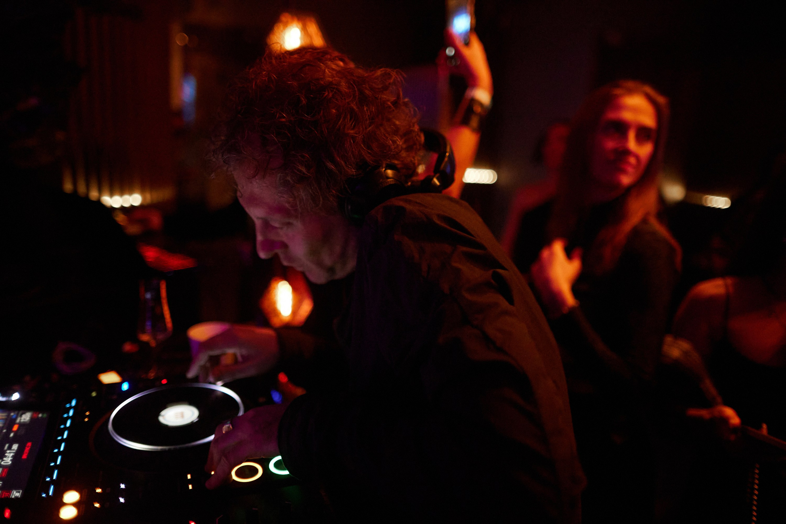 Dj Nils в Сочи. RetroChic Фото