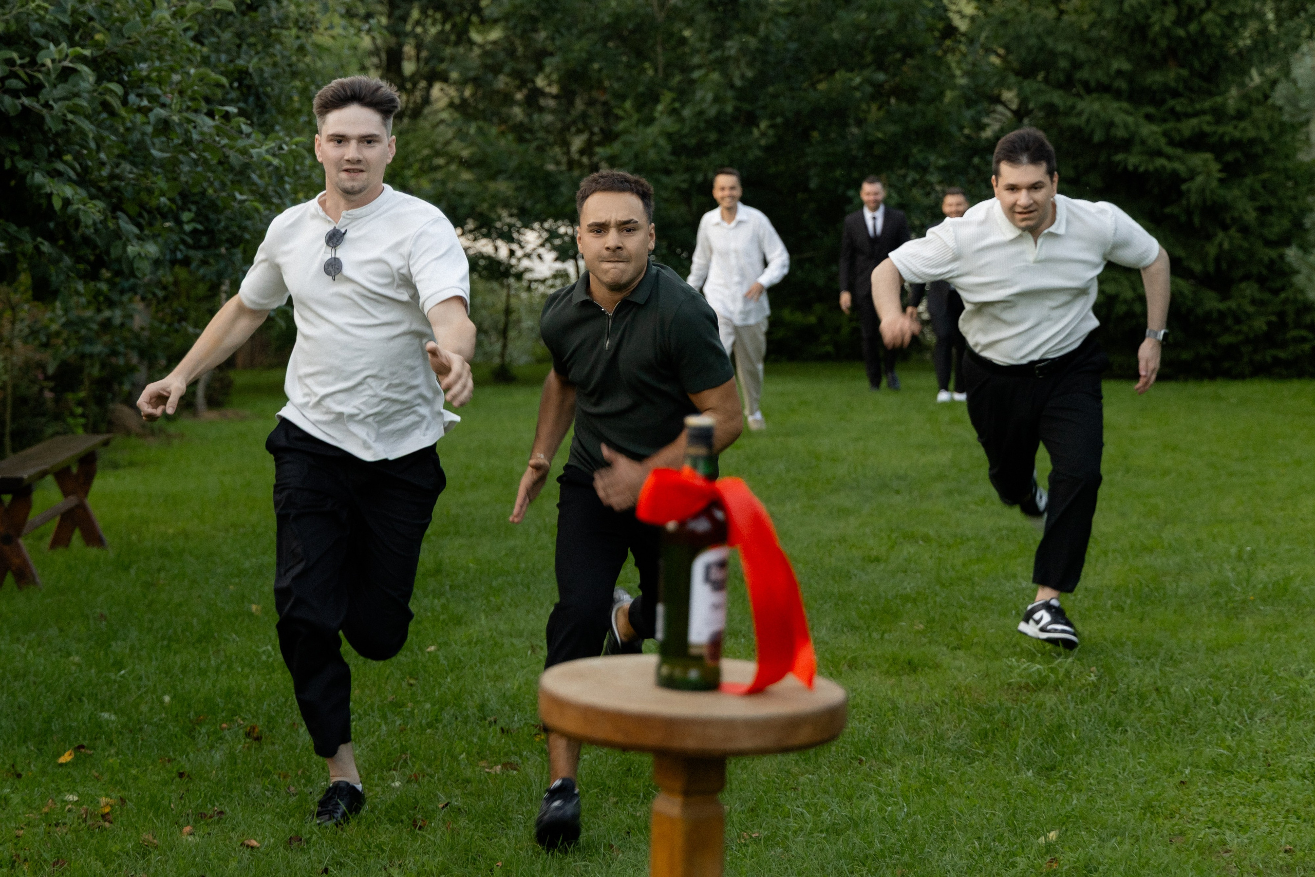 Свадебная фотосессия в агроусадьбе Лабодянка в Минске. Свадебный фотограф в Минске/Беларуси Сергей Спиридонов