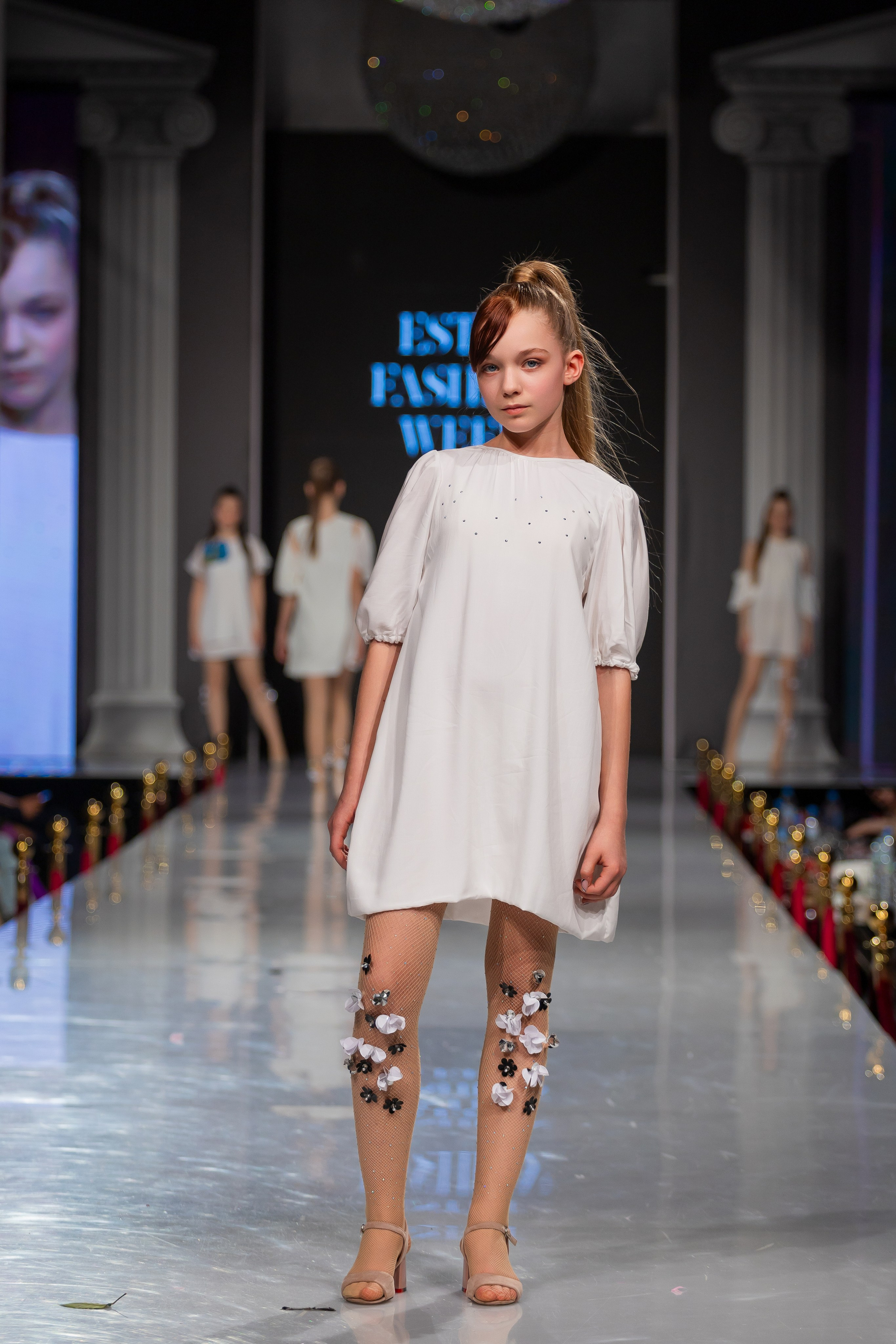 Estet Fashion Week. Photomantis