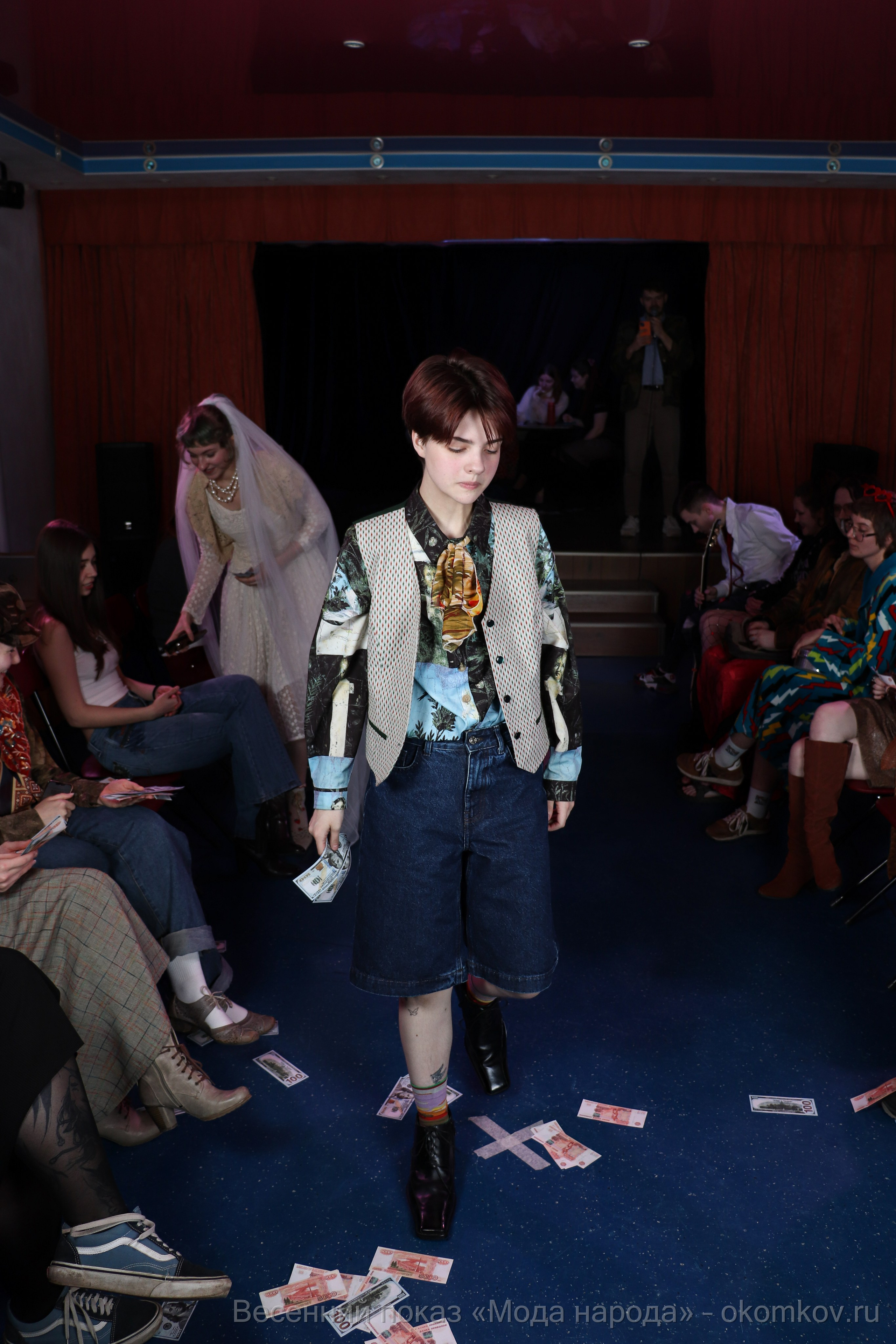 Весенний показ «Мода народа». Ивентный фотограф в Санкт-Петербурге Олег Комков