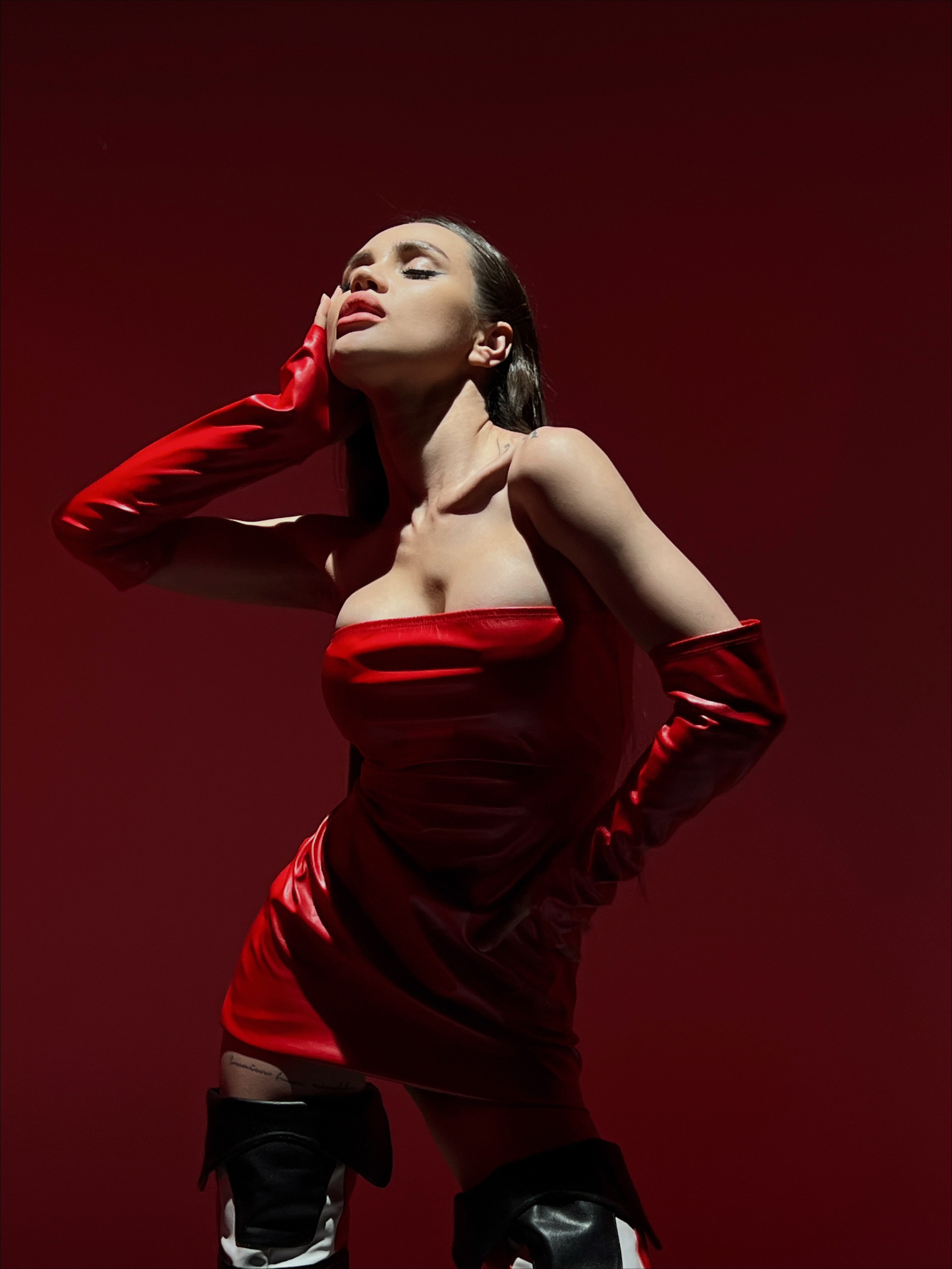 Даша — студийная съемка. Мобильный фотограф и видеограф — Алина