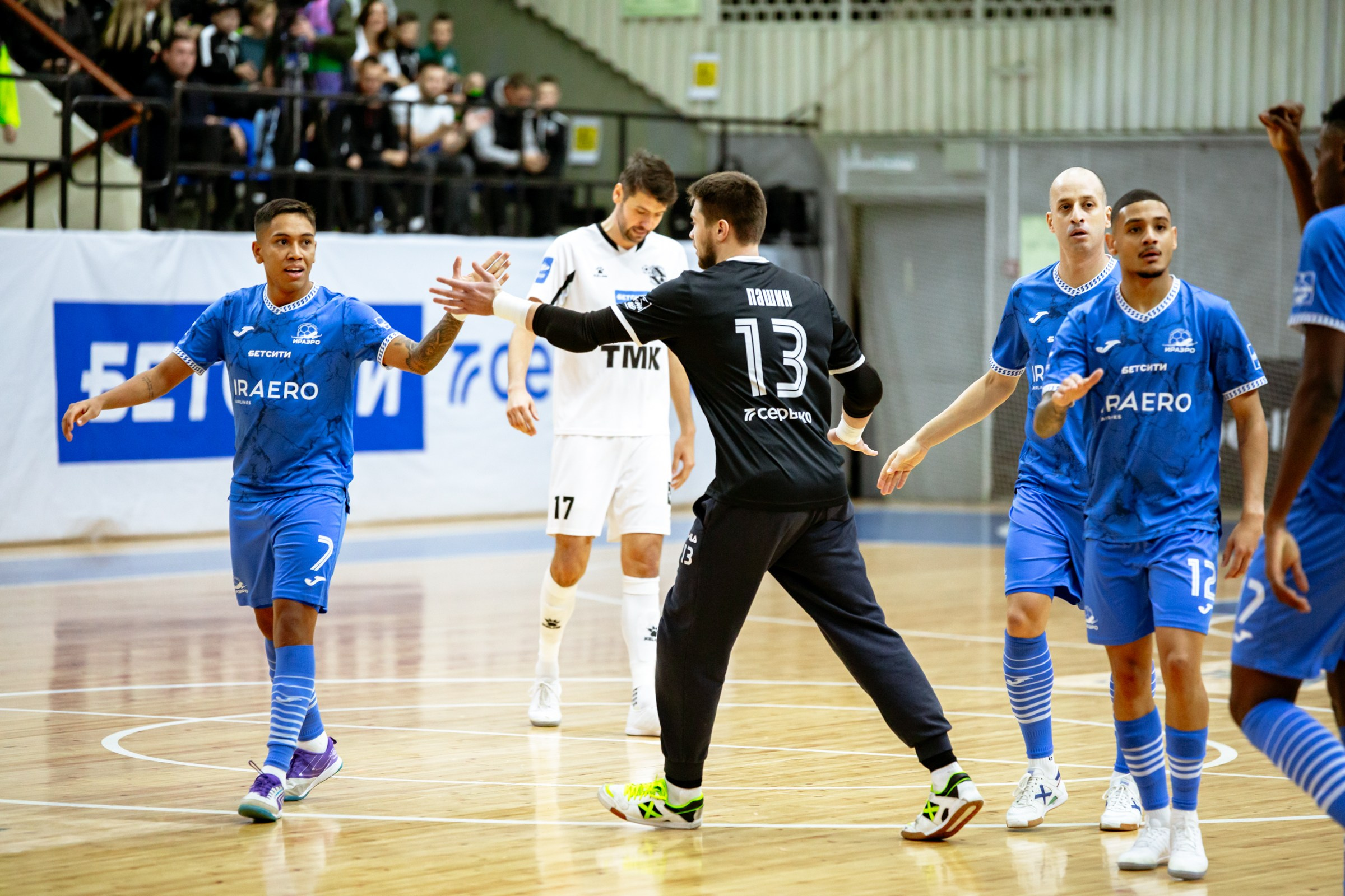 БЕТСИТИ Суперлига по футзалу | ИрАэро — Синара | 11.10.25. Фотограф в Иркутске Евгения Айвазова