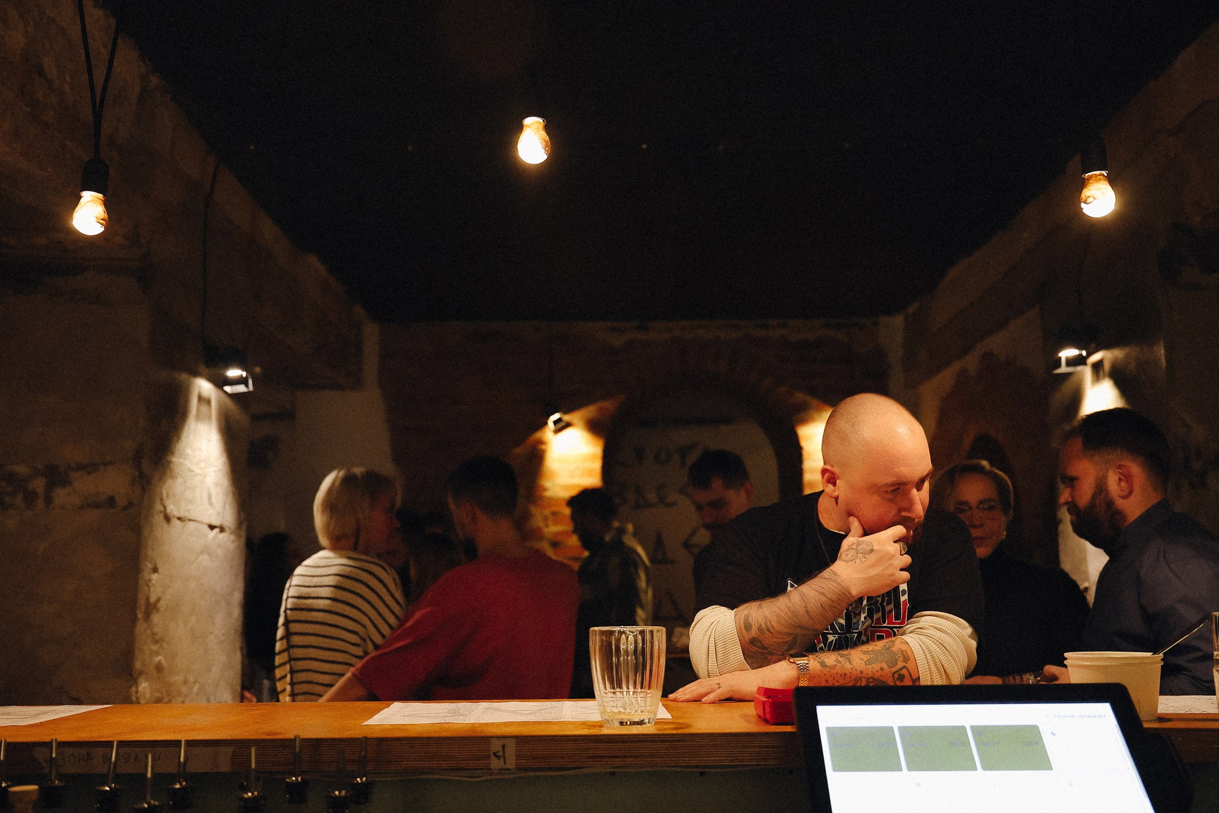 /РЕПОРТАЖ/ Открытие «Квартира Онфима». Свадебный фотограф Великий Новгород Станислав Кособудский