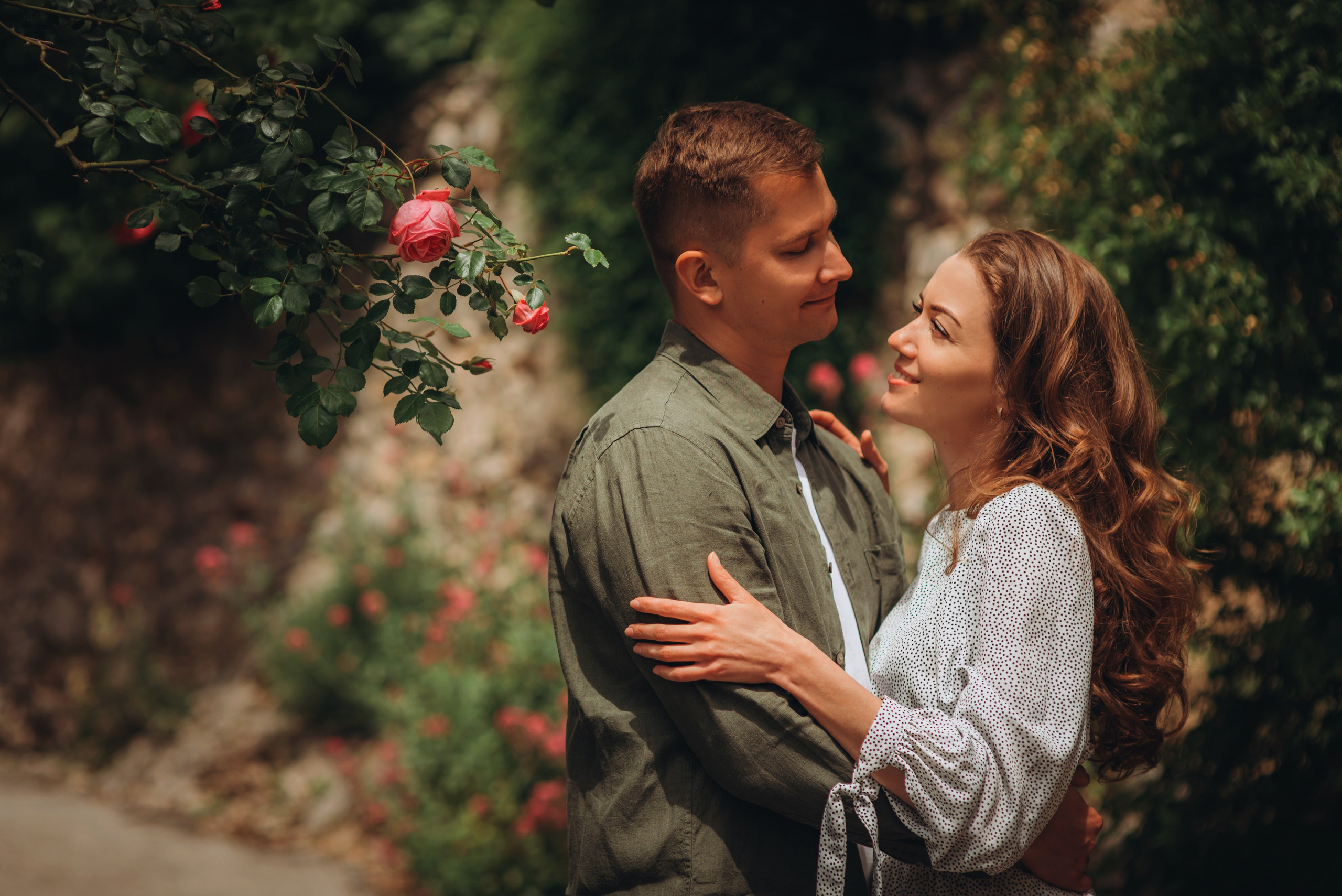 Séances photo dans les villages de Provence. Photographer in Provence Julia Lipiainen