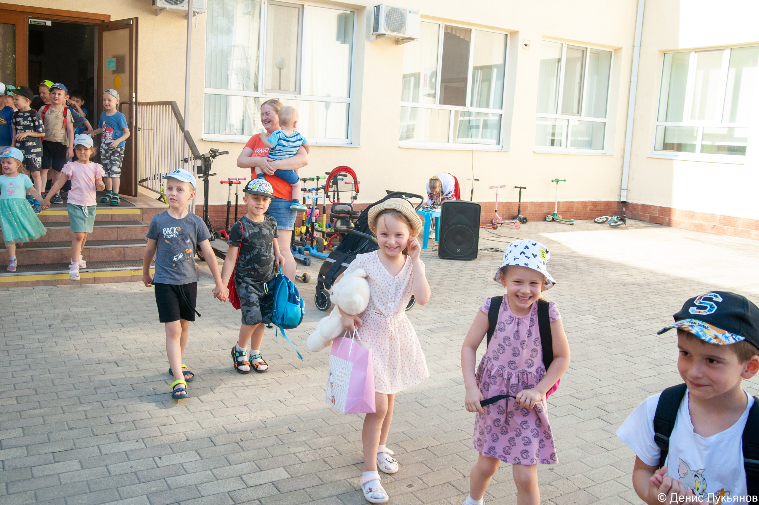 Ярмарка. Свадебный и семейный фотограф Денис Лукьянов в Краснодаре, Краснодарском крае и Республике Крым