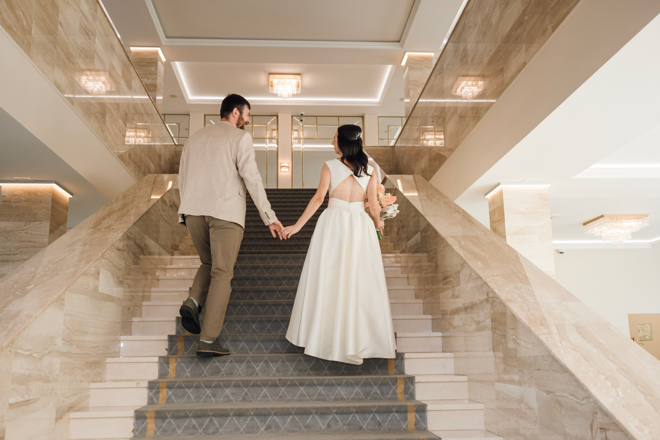 Таня и Миша. Свадьба в лофте. Свадебный и семейный фотограф в Москве Евгения Лисина