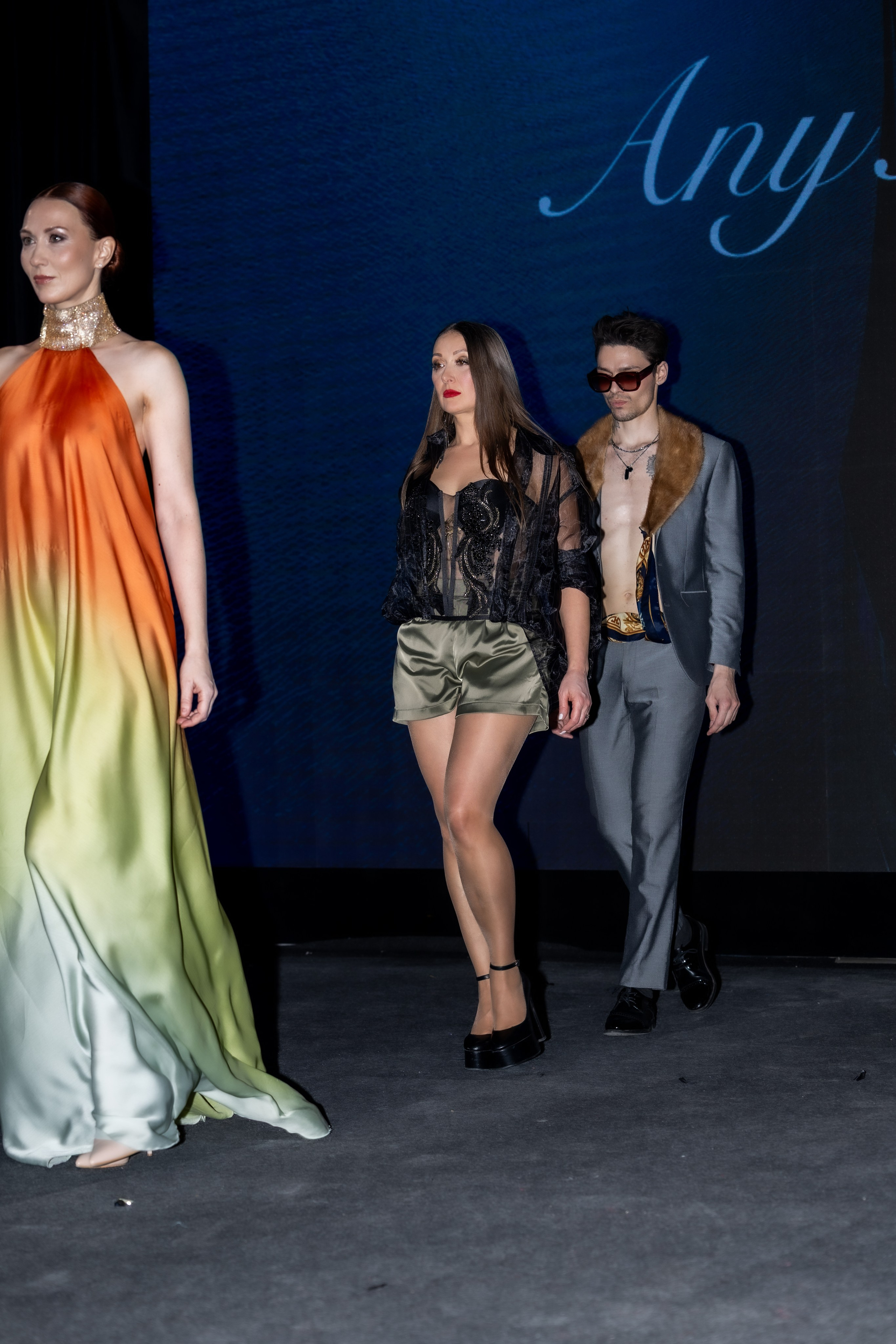 Модный показ Бренд AnyAmo на Модной волне. Студия фото, видеографии и мультимедийного дизайна в Москве Multi Frame Studio