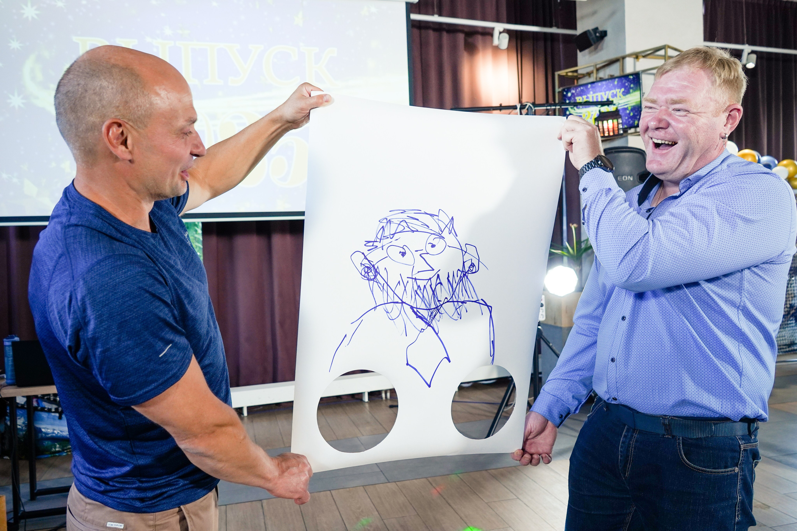 Выпускной вечер, гимназия № 40, 9 класс. Семейный и портретный фотограф в Екатеринбурге Анна Лобанова