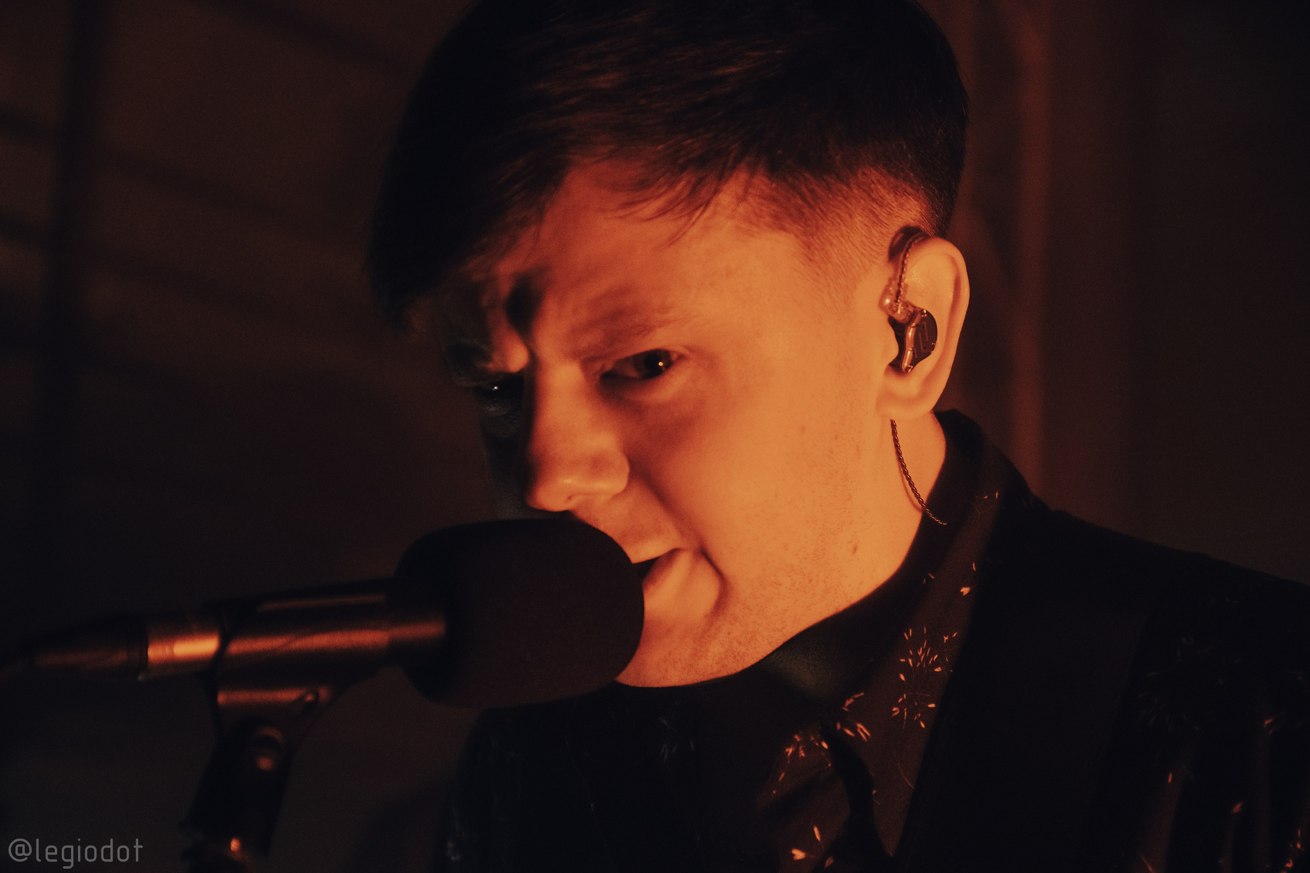 Show Me a Dinosaur & Naska 13.03.2025. Репортажный фотограф в Москве Legiodot