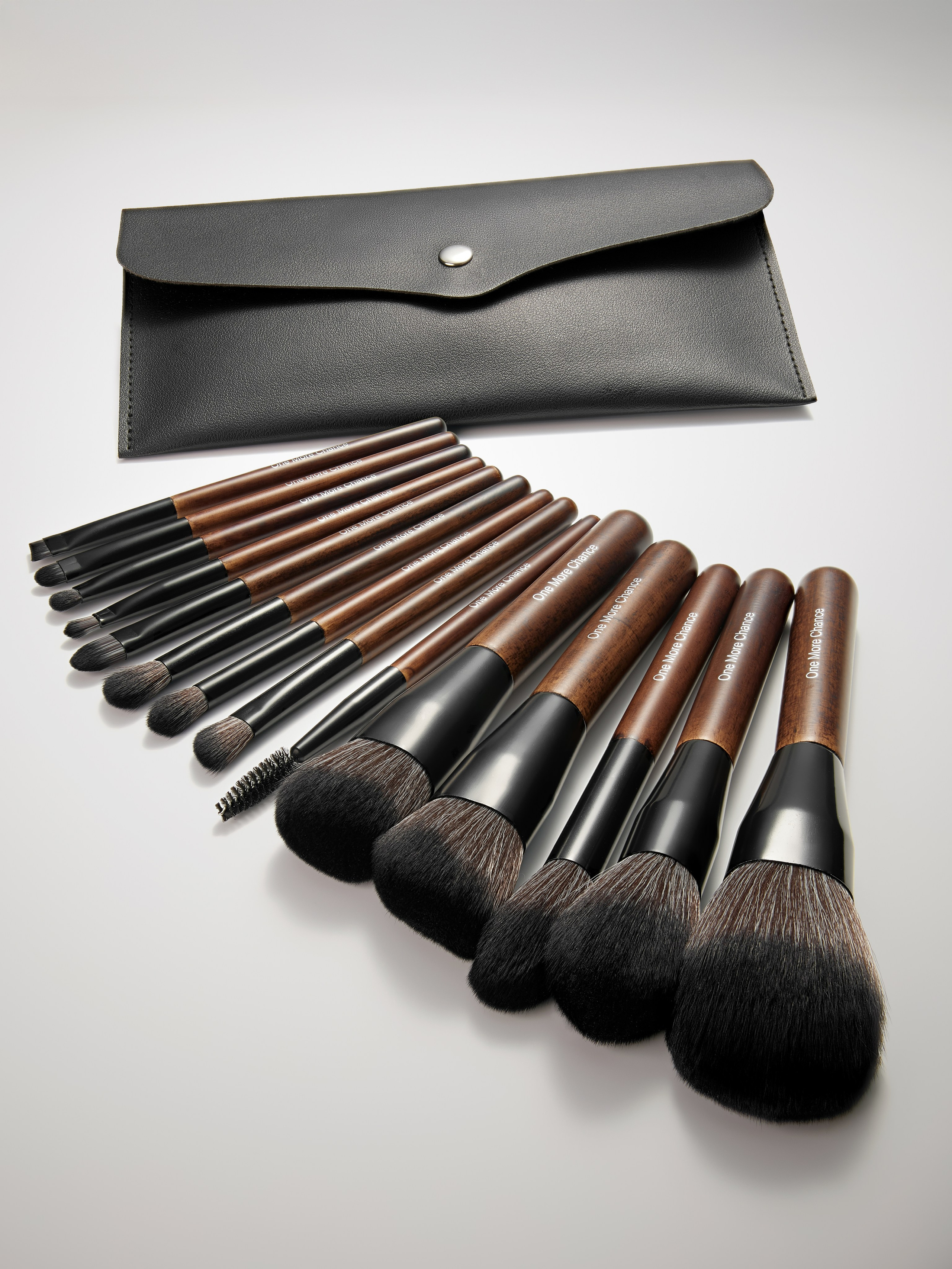 Предметная съемка косметики в Ростове-на-Дону. Предметный и бизнес фотограф в Ростове-на-Дону Александра Степанова