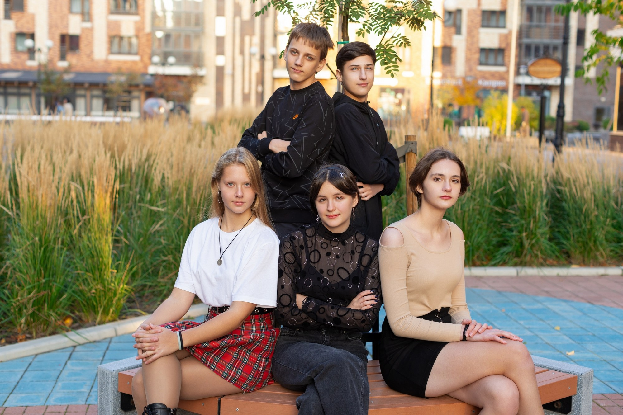 Яркая осенняя съемка на Южном берегу. 134 школа 9в. СИГМА | Студия выпускных альбомов Красноярск