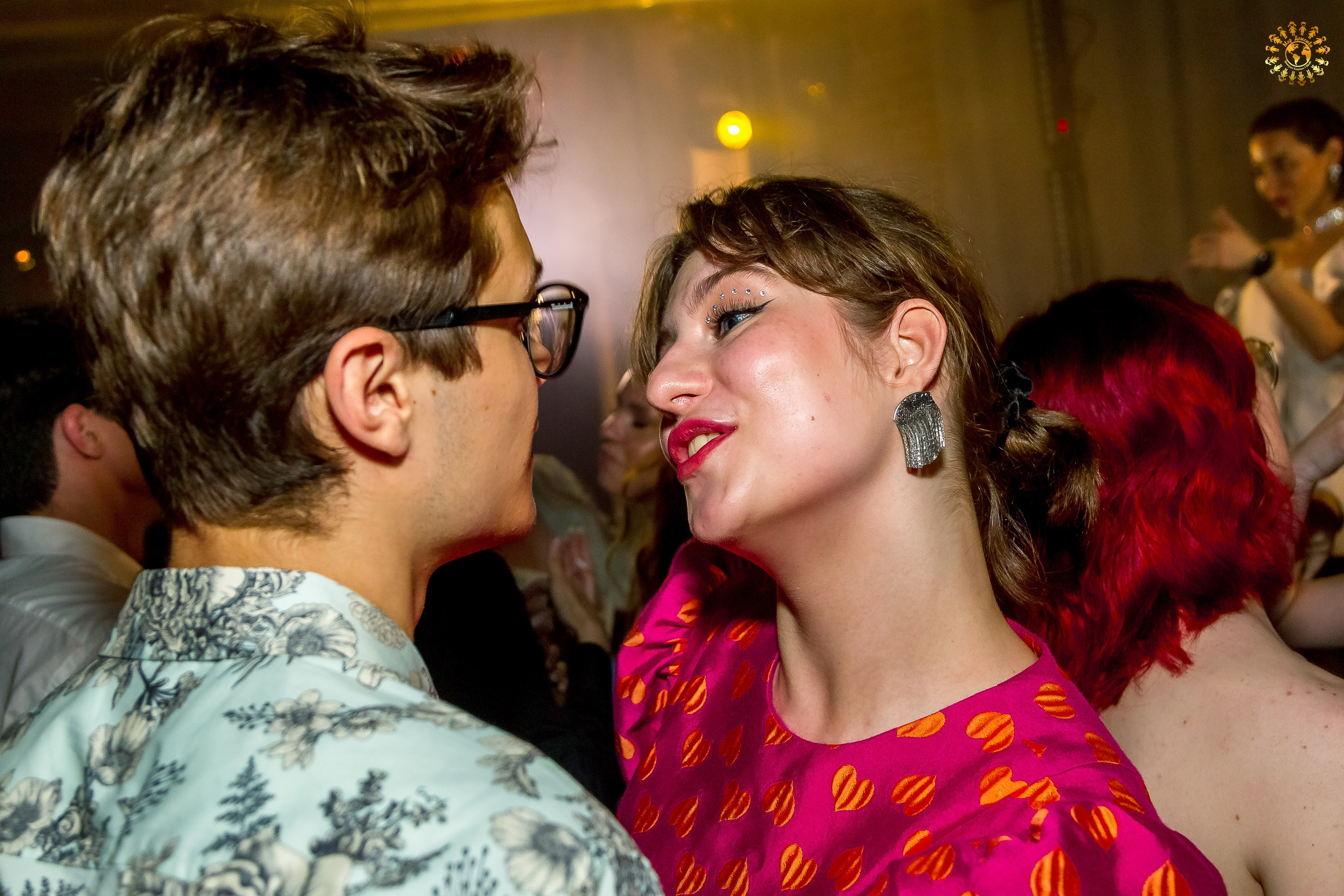 Выпускной 2023 (11-е классы) клуб «Джаггер», Москва. Репортажная съемка в Москве и области. Анималистика