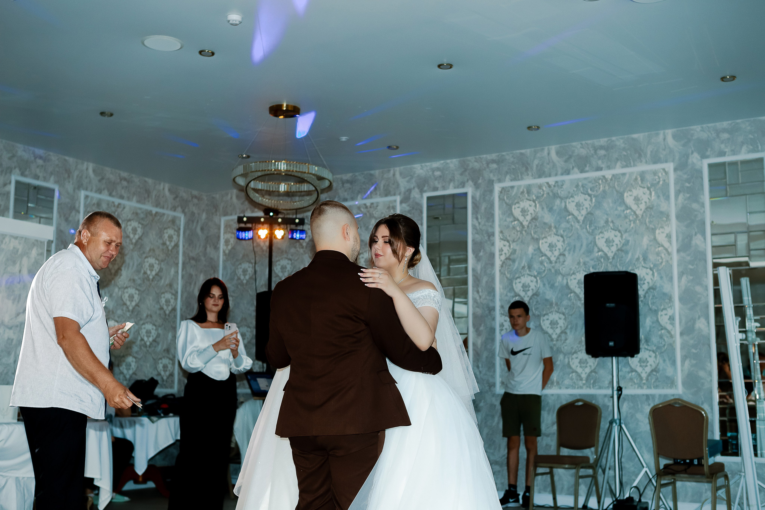 Виталина и Алексей. Свадебный фотограф Евгения Фролова г. Каменск-Шахтинский, Донецк, Ростов