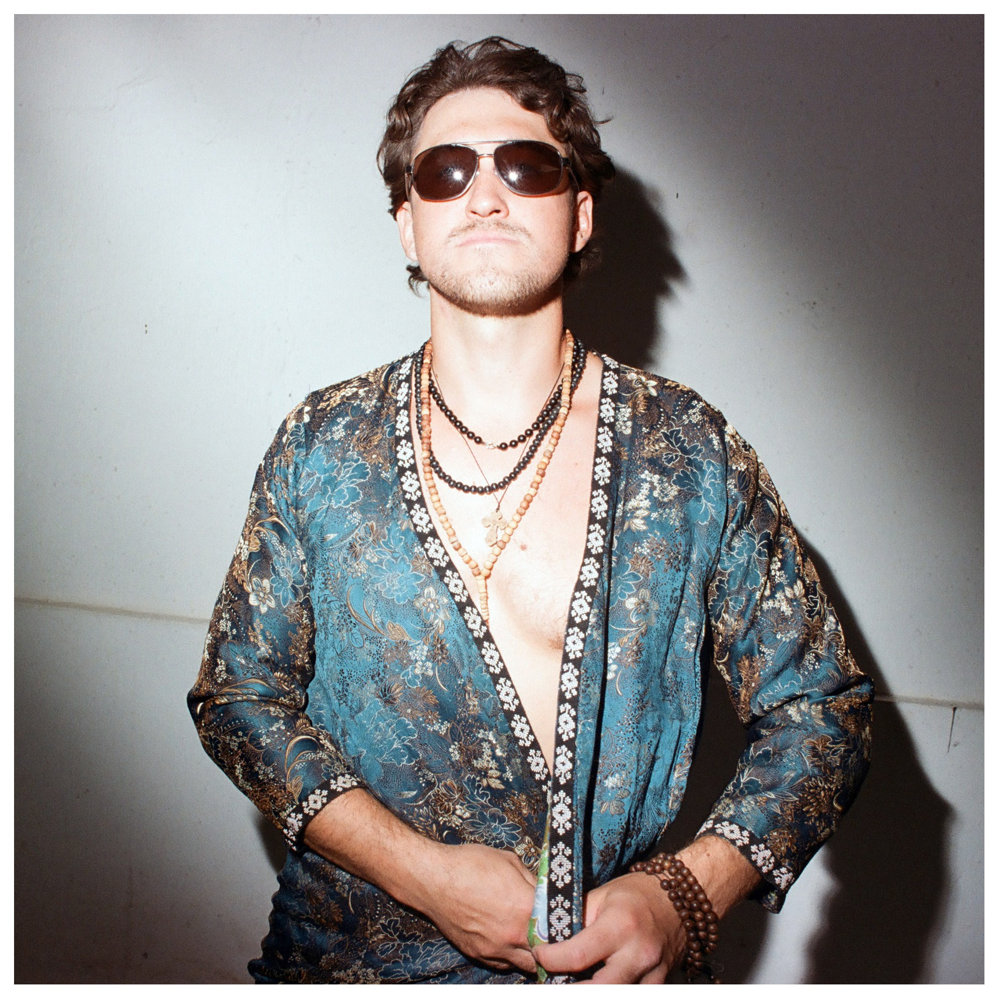 Mikee. Егор Фотобрат — Портретный фотограф теперь в Ташкенте