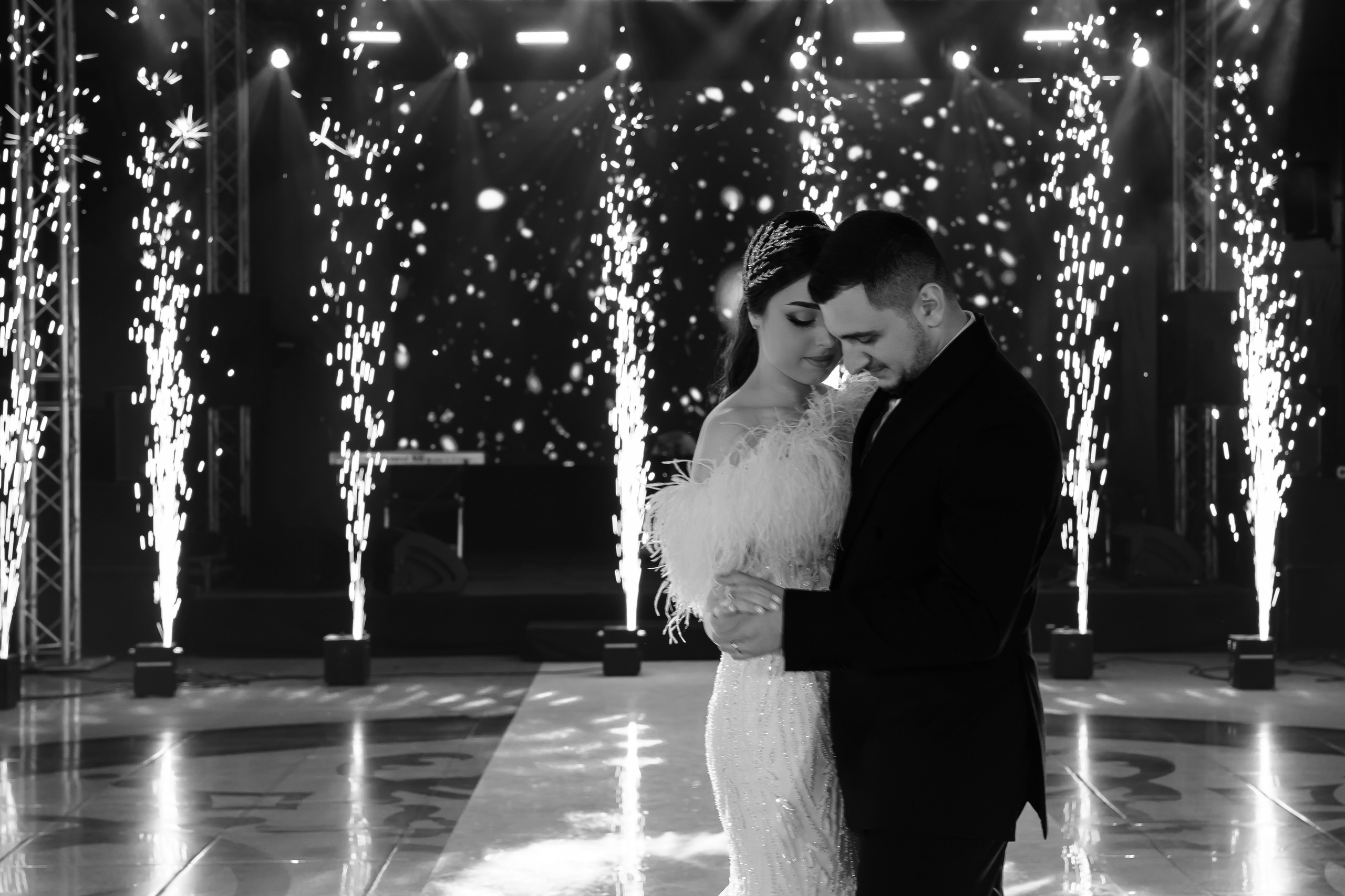 Карен и Сэда. Свадебный фотограф Красноярск Вязьминова Мария