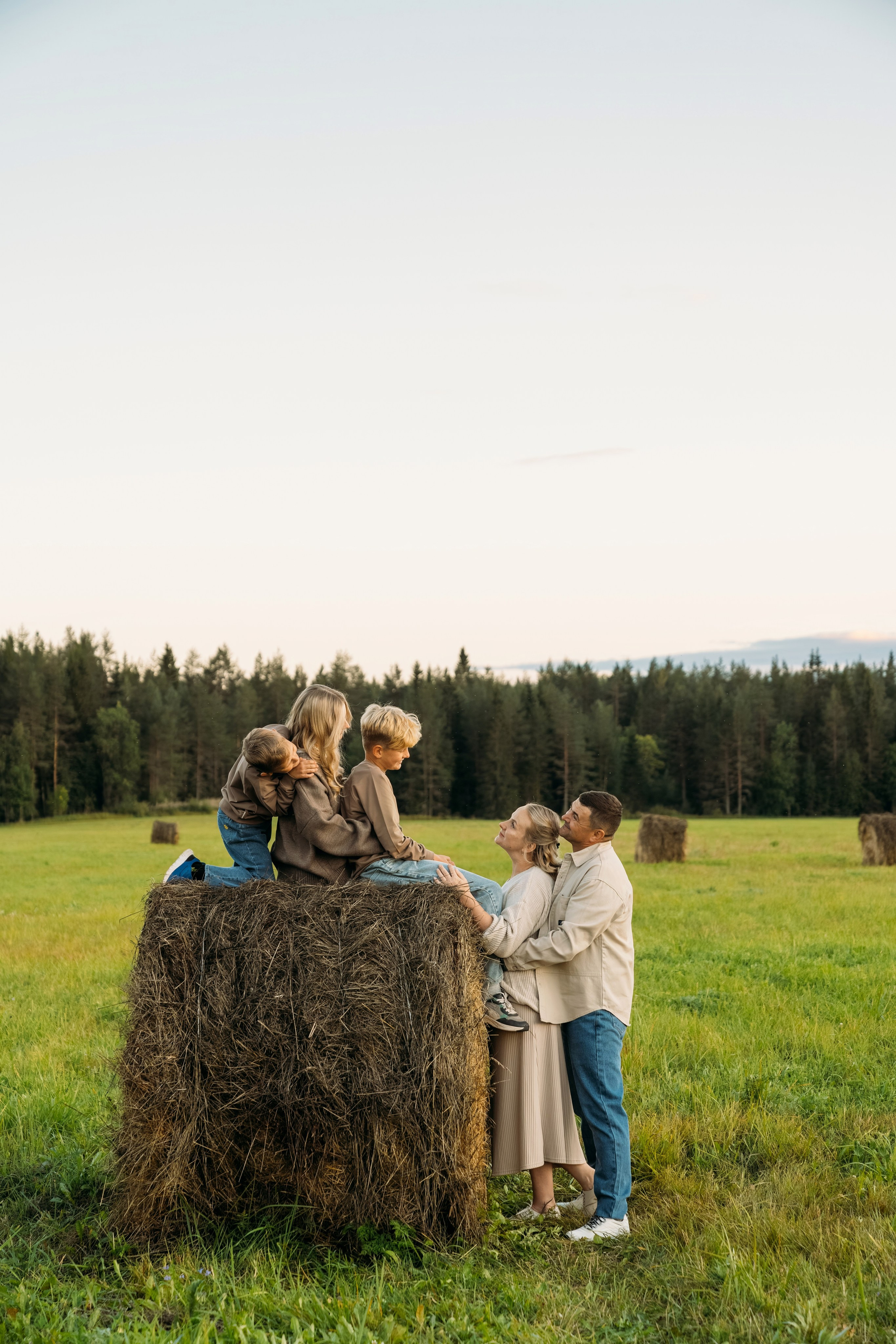 Павел, Юлия, Ярослав, Александра и Иван. Семейный и детский фотограф Плесецк, Мирный Марина Забабурина