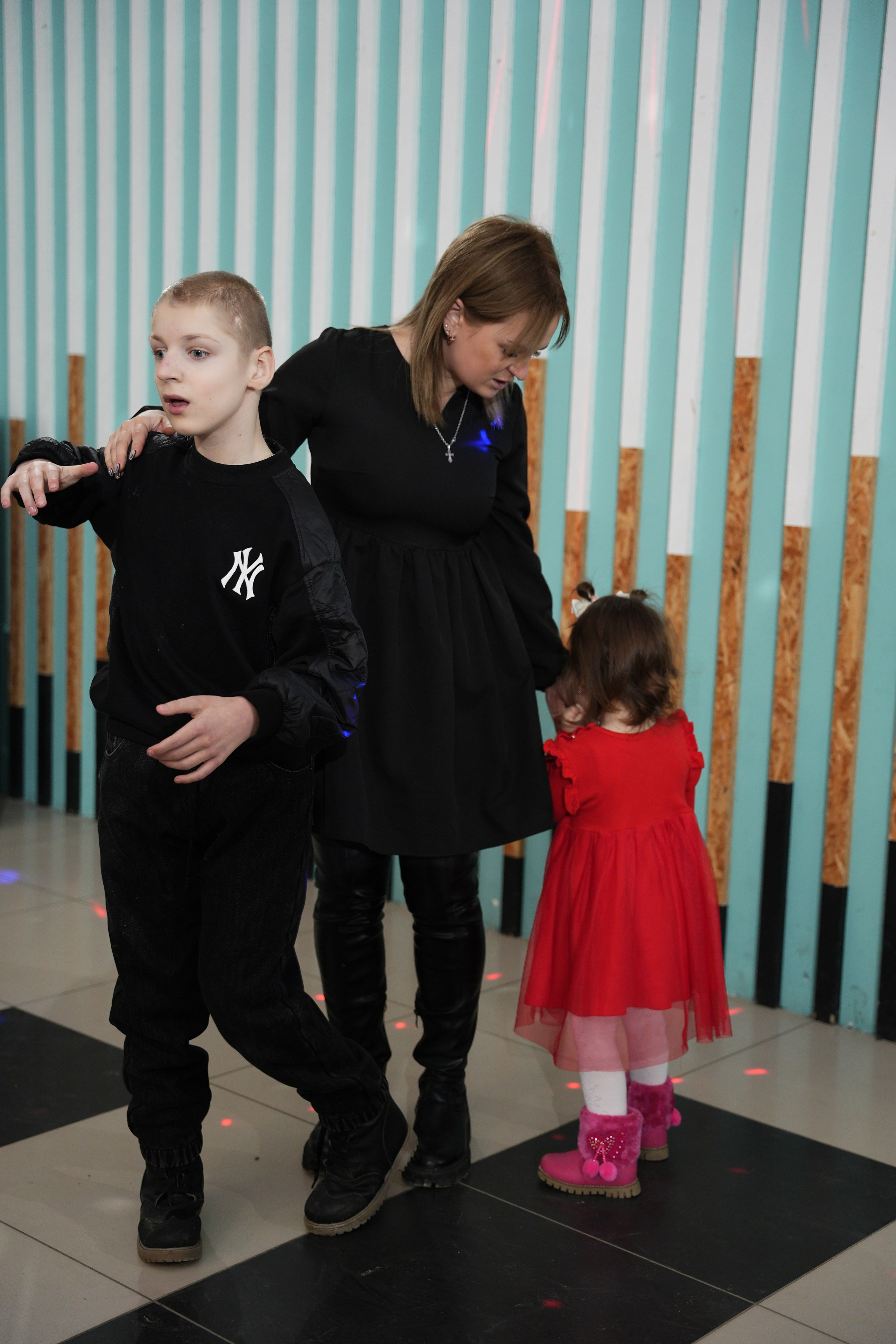 «Ты в этом мире не один " социально благотворительное мероприятие. Ольга Плаксина фотограф в Саратове