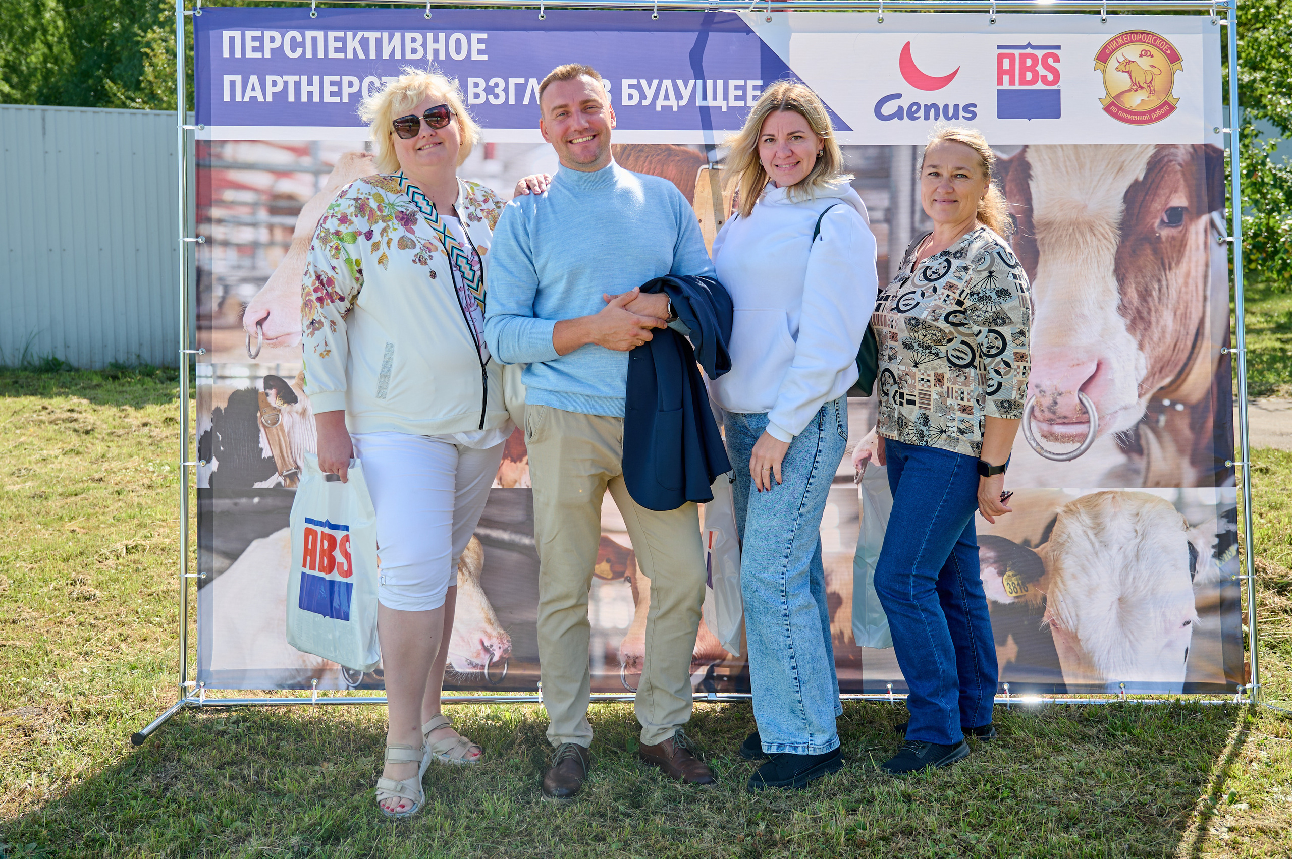Репортажная съемка мероприятий. Выпускные Альбомы в Нижнем Новгороде