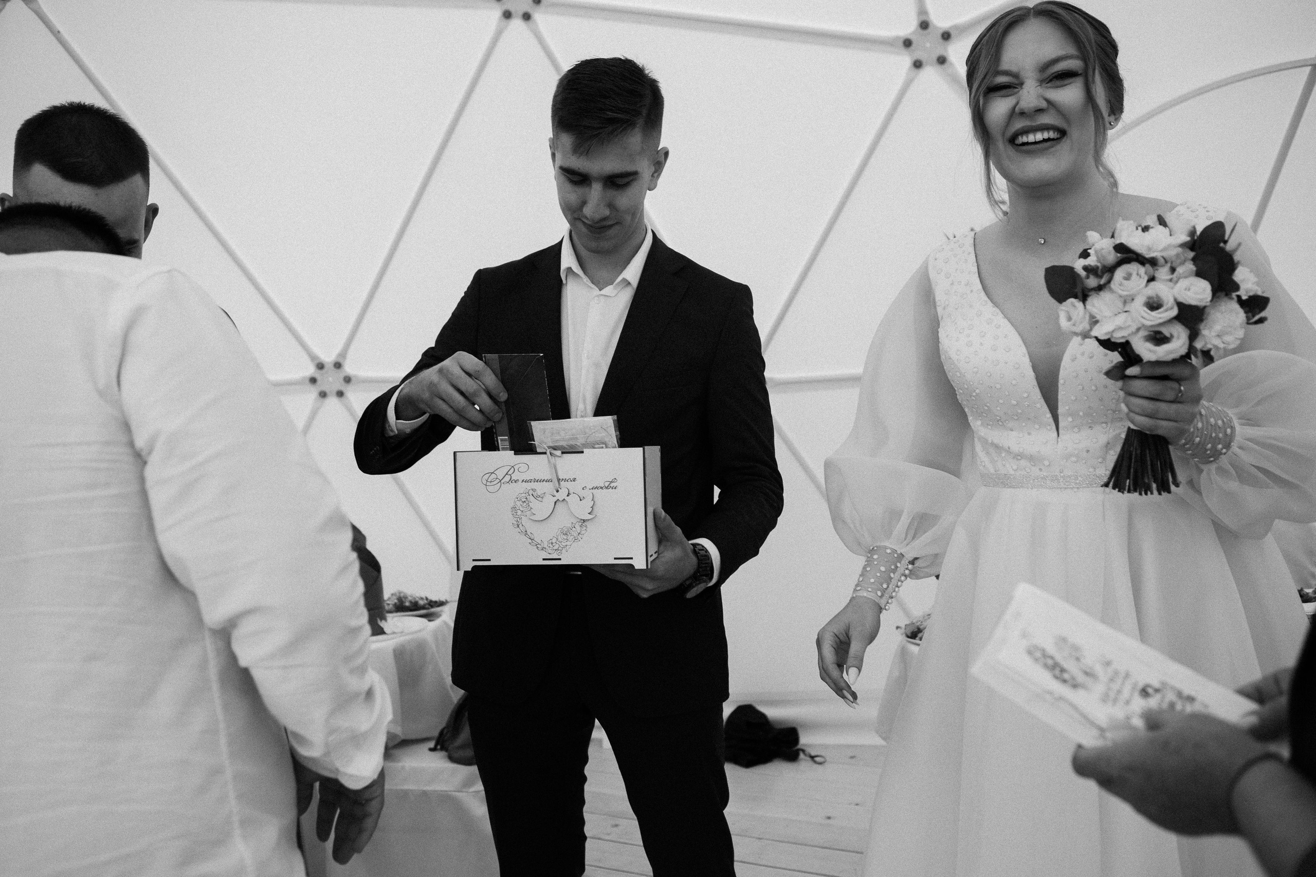 Филипп & Ксения (с банкетом). ФОТОГРАФ Маргарита Сивакова | Ярославль Кострома Москва