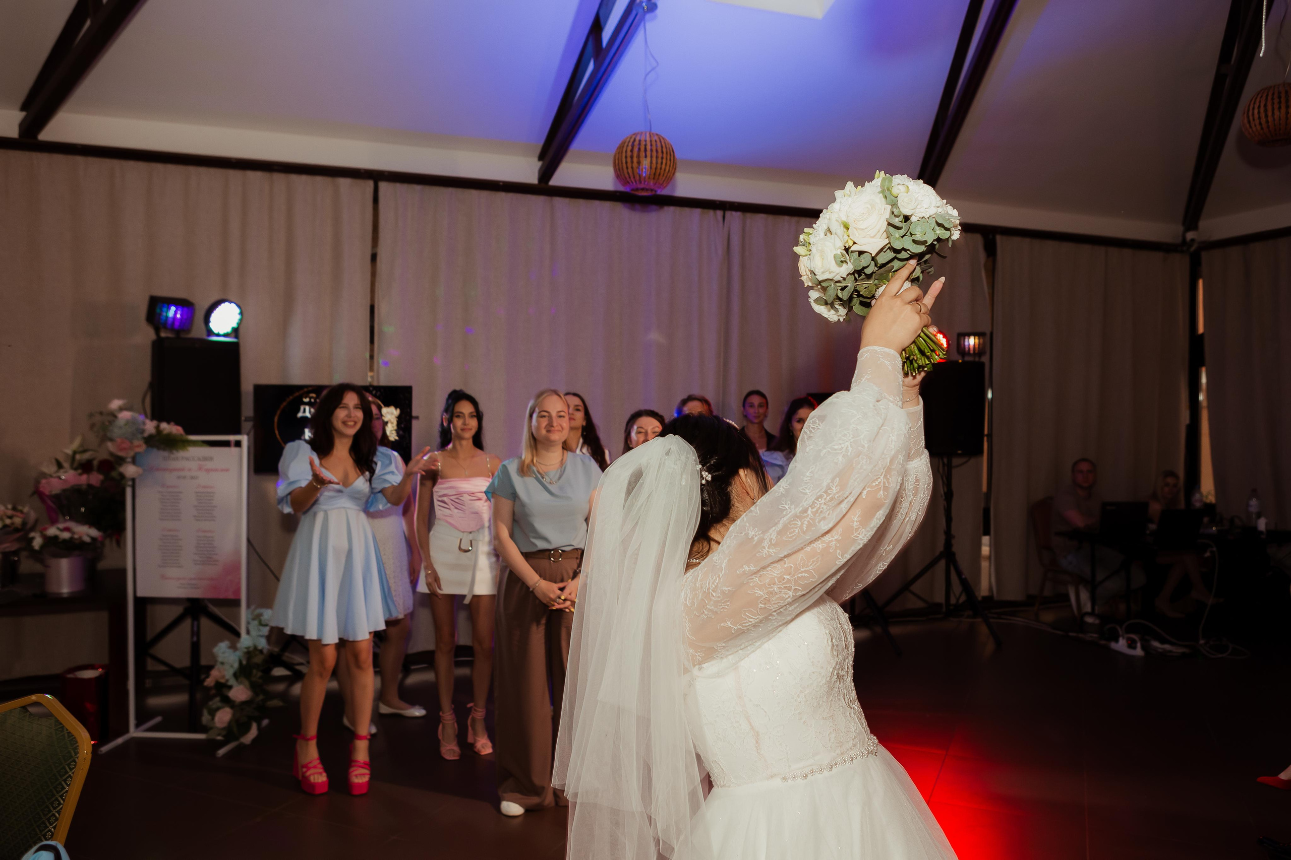 Дмитрий & Карима. Спасское (с банкетом). ФОТОГРАФ Маргарита Сивакова | Ярославль Кострома Москва