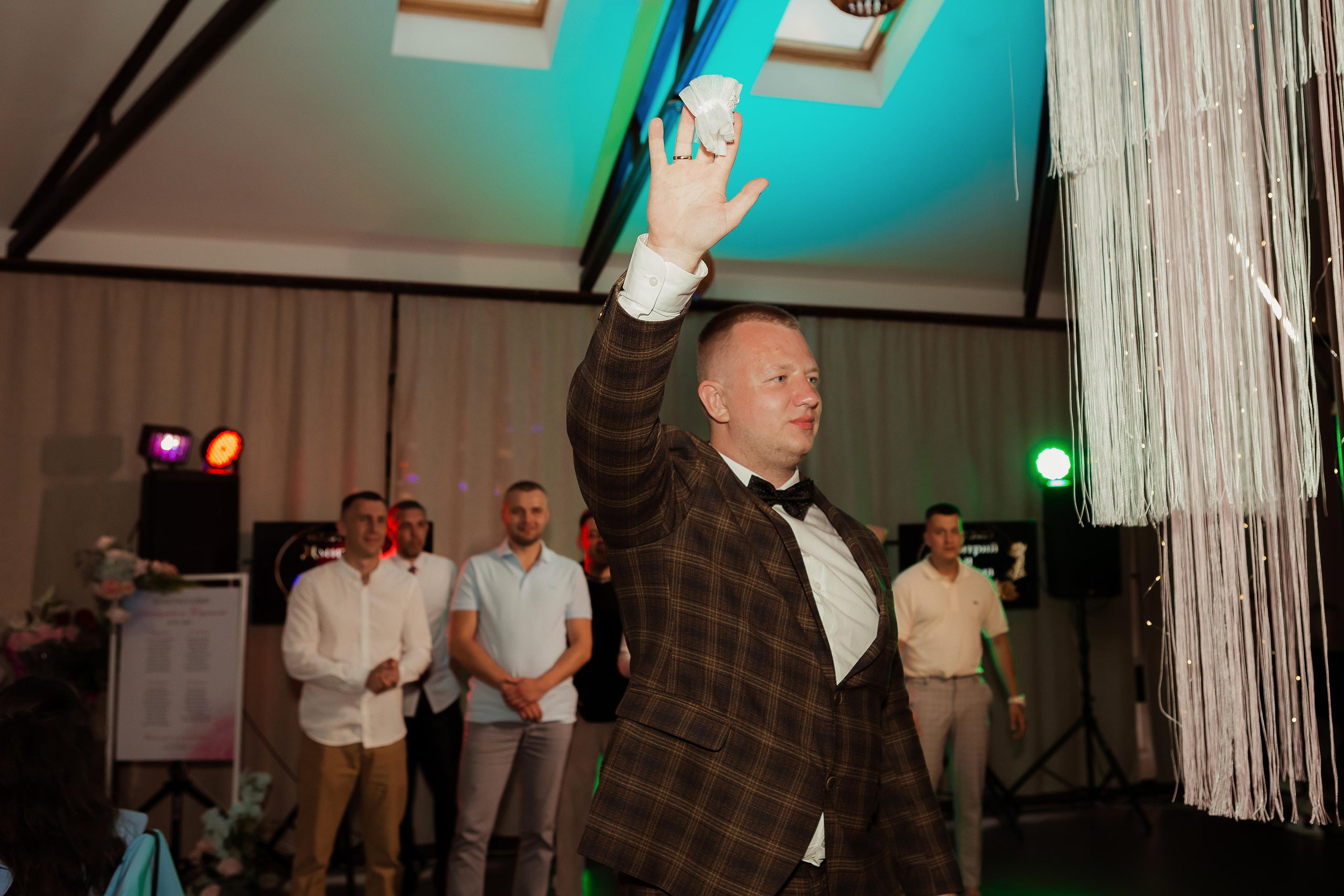 Дмитрий & Карима. Спасское (с банкетом). ФОТОГРАФ Маргарита Сивакова | Ярославль Кострома Москва