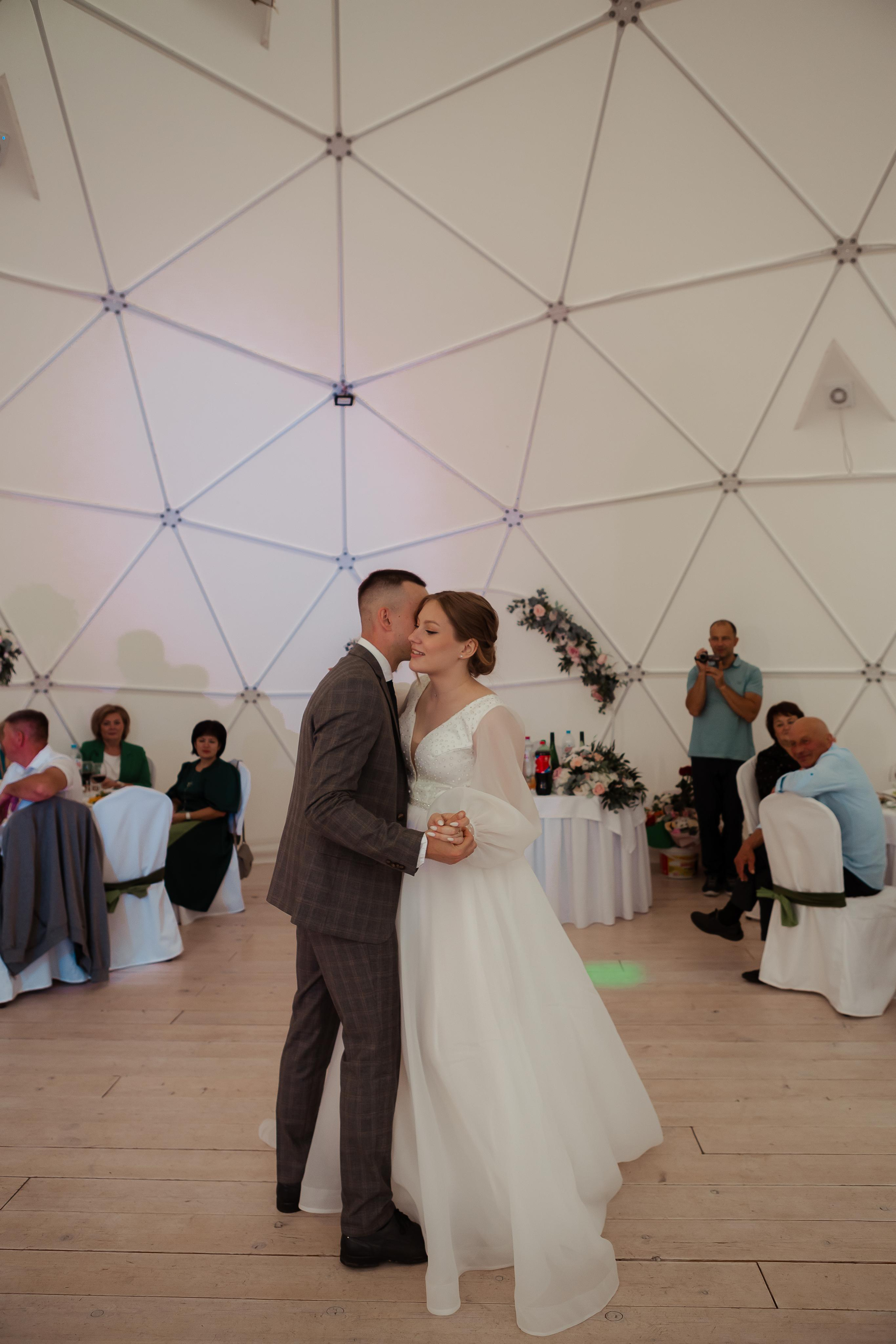 Филипп & Ксения (с банкетом). ФОТОГРАФ Маргарита Сивакова | Ярославль Кострома Москва