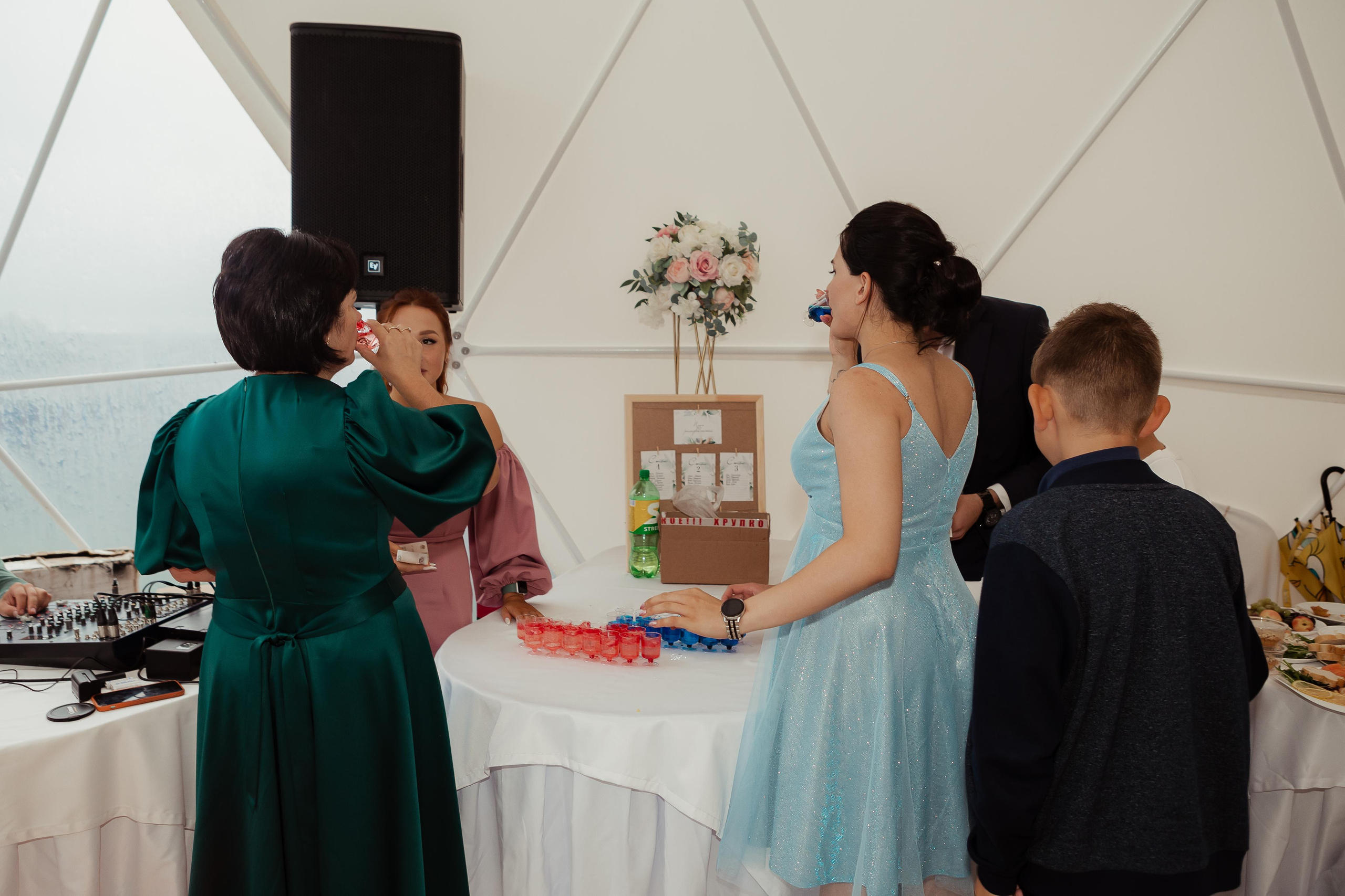 Филипп & Ксения (с банкетом). ФОТОГРАФ Маргарита Сивакова | Ярославль Кострома Москва