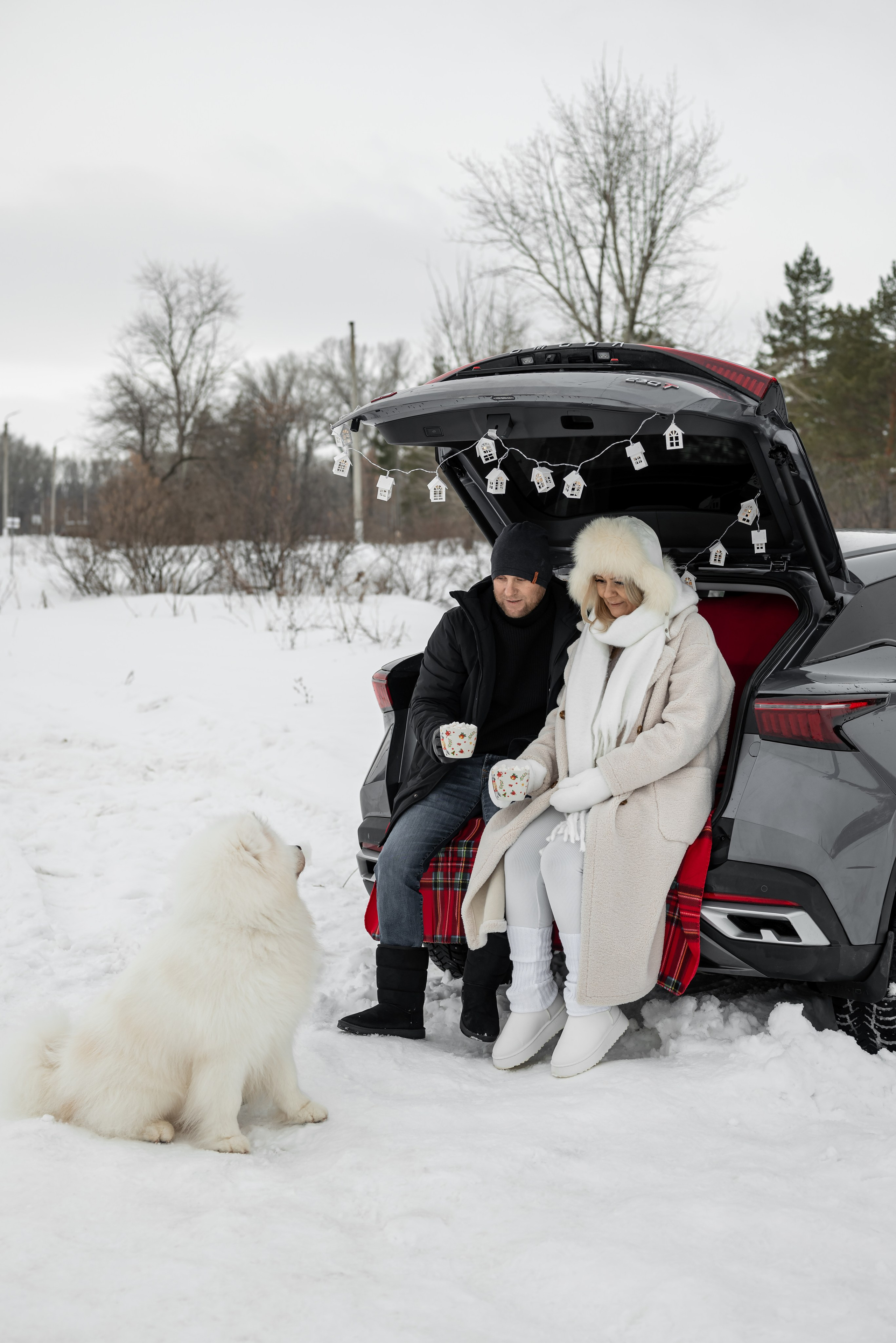 Фотопроект с Платоном и машиной на улице. Фотограф в городе Салават