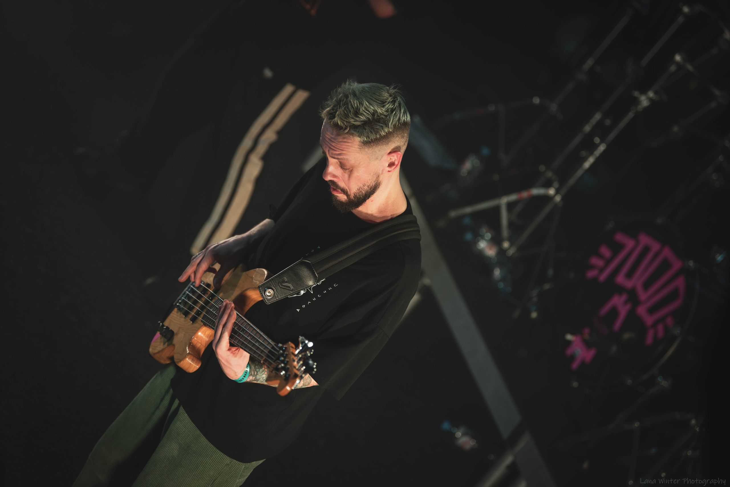 7000$ (25 января 2025 года, Москва, клуб Урбан). Фотограф Светлана Блинова, Москва и Московская область