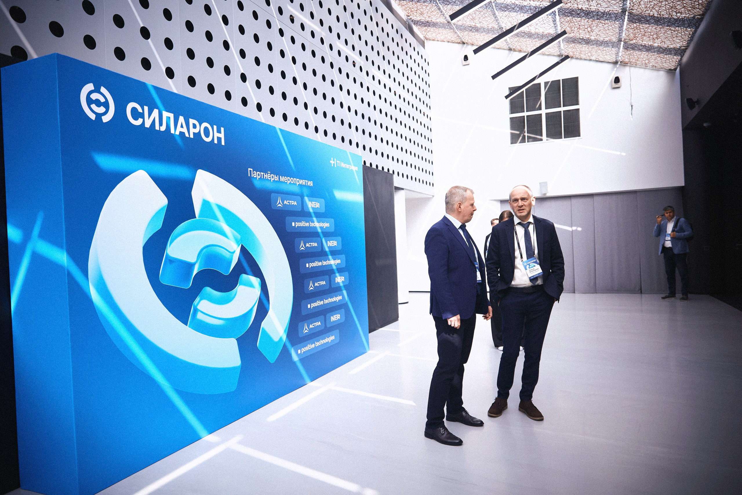 Презентация IT-проекта. Татьяна Фомичева. Репортажный и светский фотограф в Москве