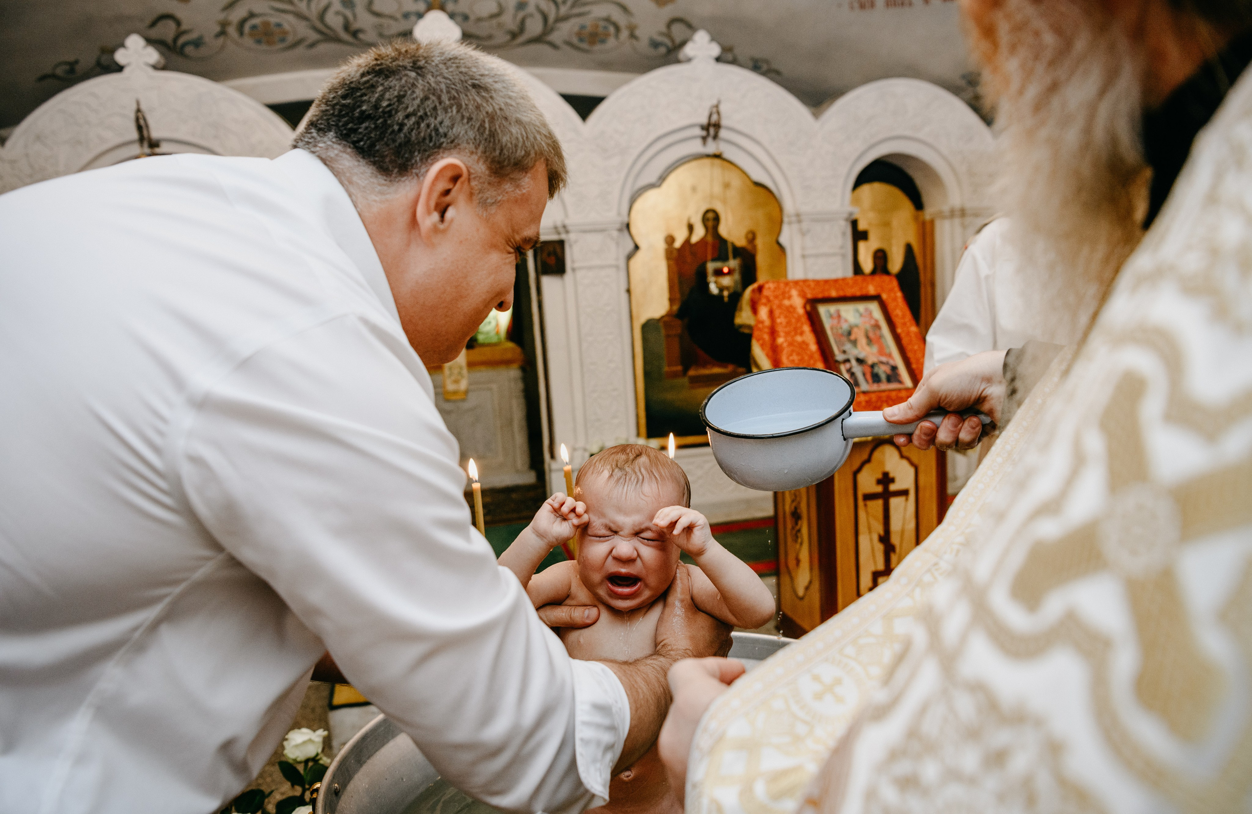Крещение Александра. Фотограф на выписку из роддома в Москве и МО