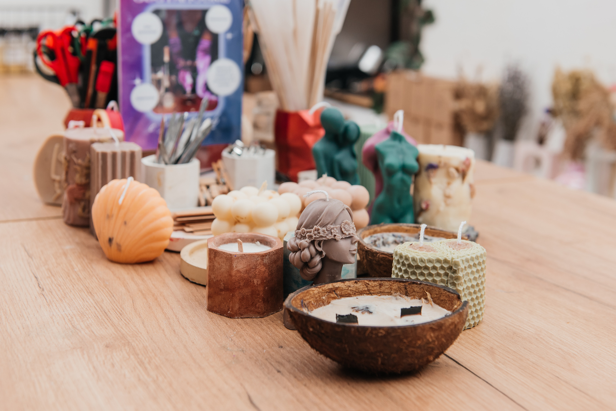 Празднование дня рождения Элины в студии AROMALAGE — уют и творчество