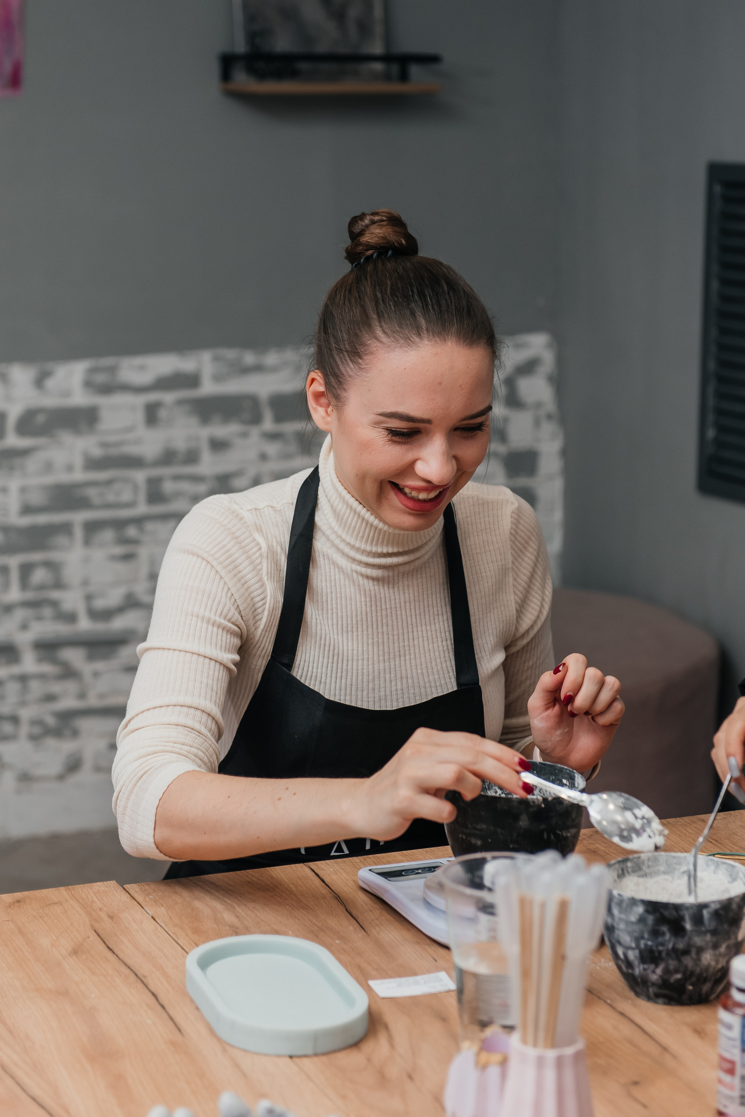 День рождения Елизаветы с мастер-классом по гипсовым изделиям