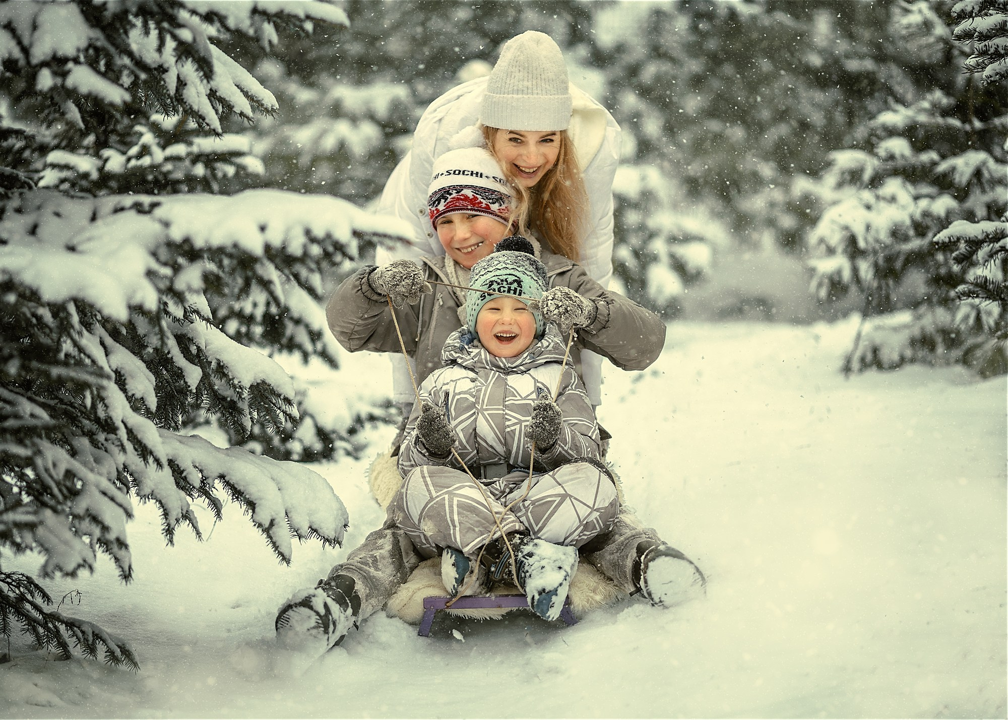 Уличная фотосессия. Андрей Кровлин — фотограф в Славянке