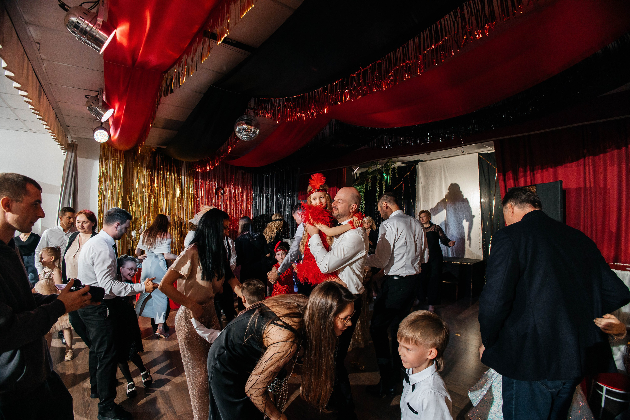 Выпускной в ЛИМПИК. Фотограф в Санкт-Петербурге Виктория Безверхая