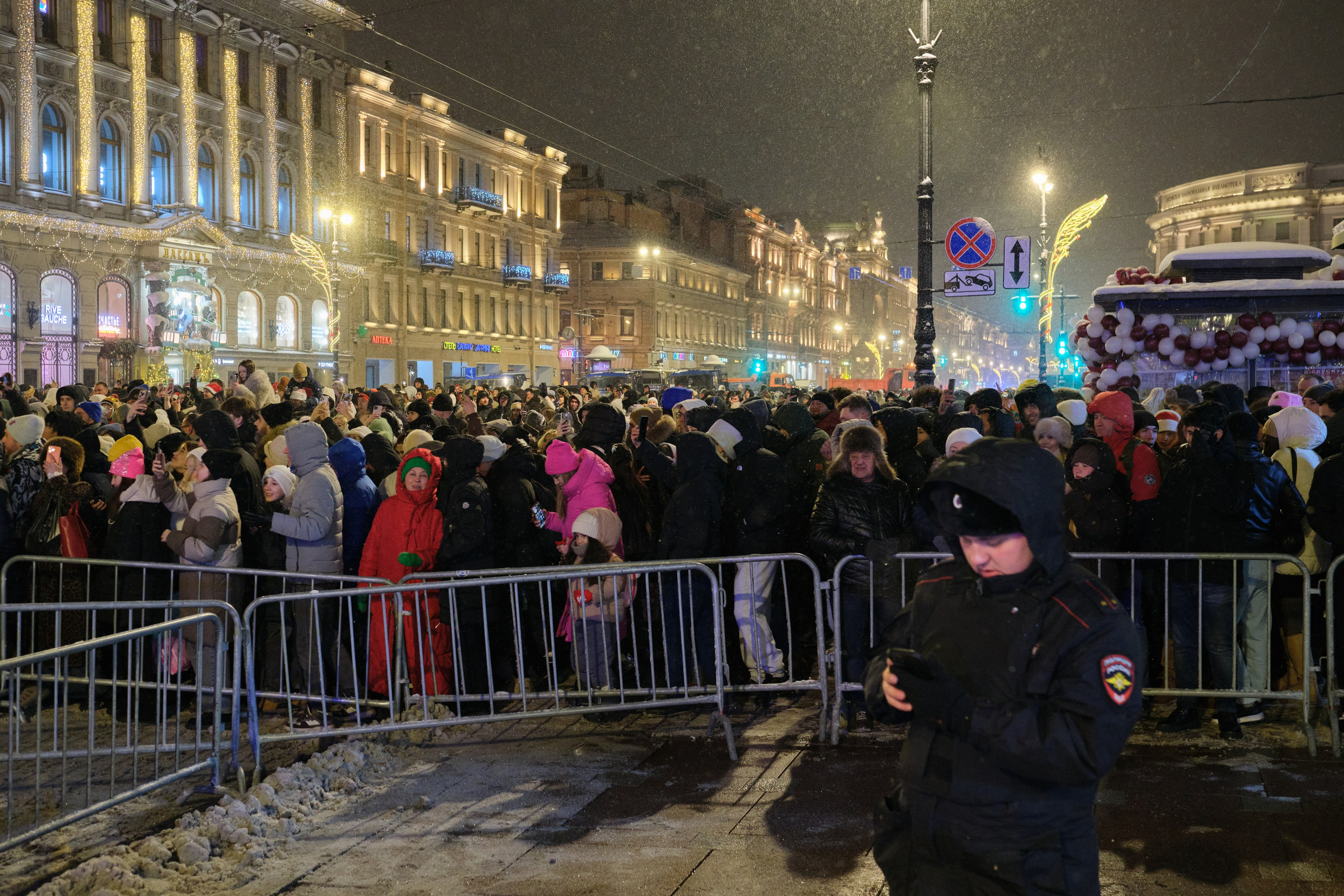 Новогодний репортаж в Санкт-Петербурге | Филипп Линзин. Репортажный и портретный фотограф в Санкт-Петербурге Филипп Линзин