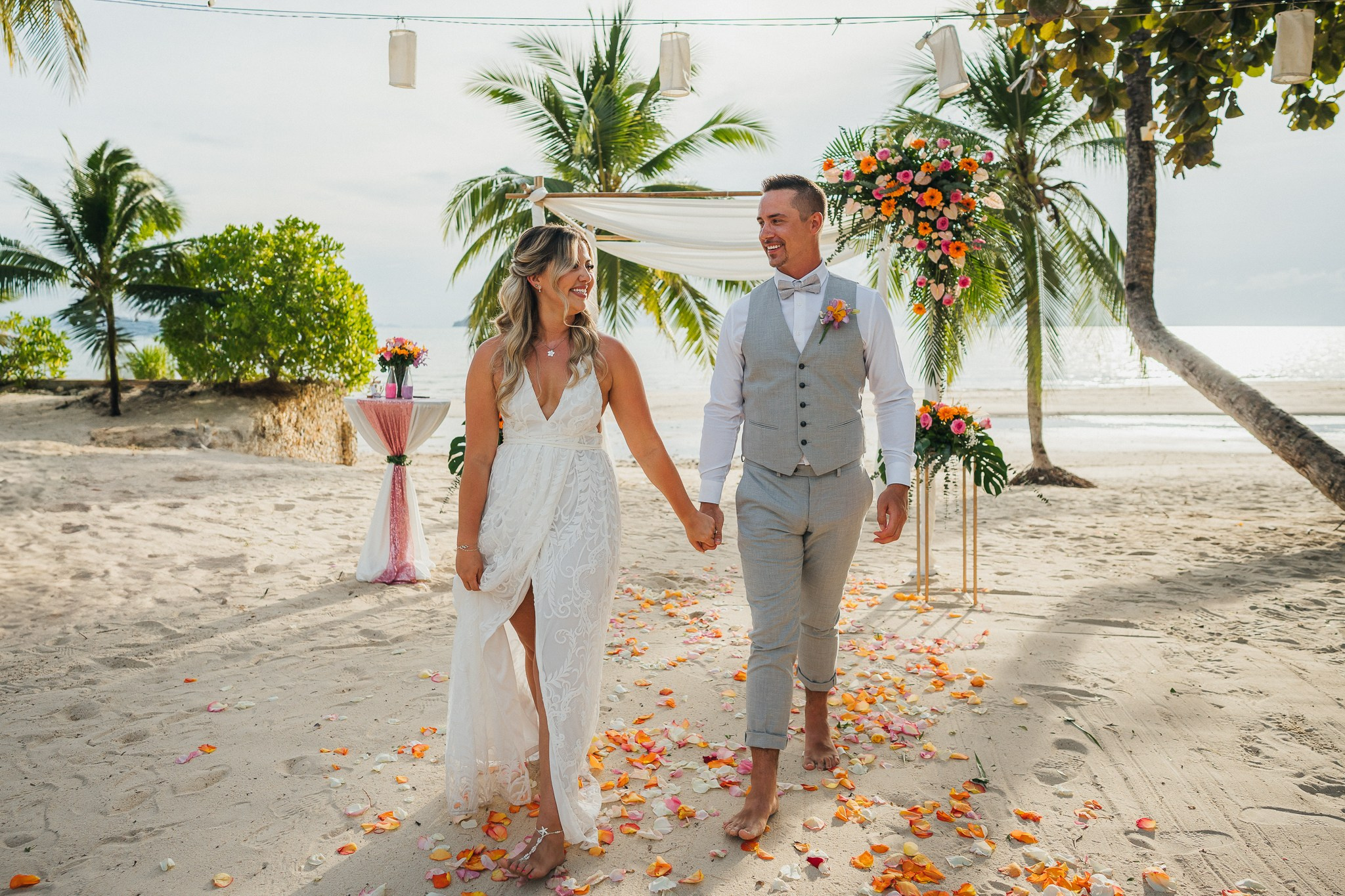Andrew and Ashley 15.04.2025. Mariage à Koh Samui, en Thaïlande. Whatsapp: +66 94 3 650 301