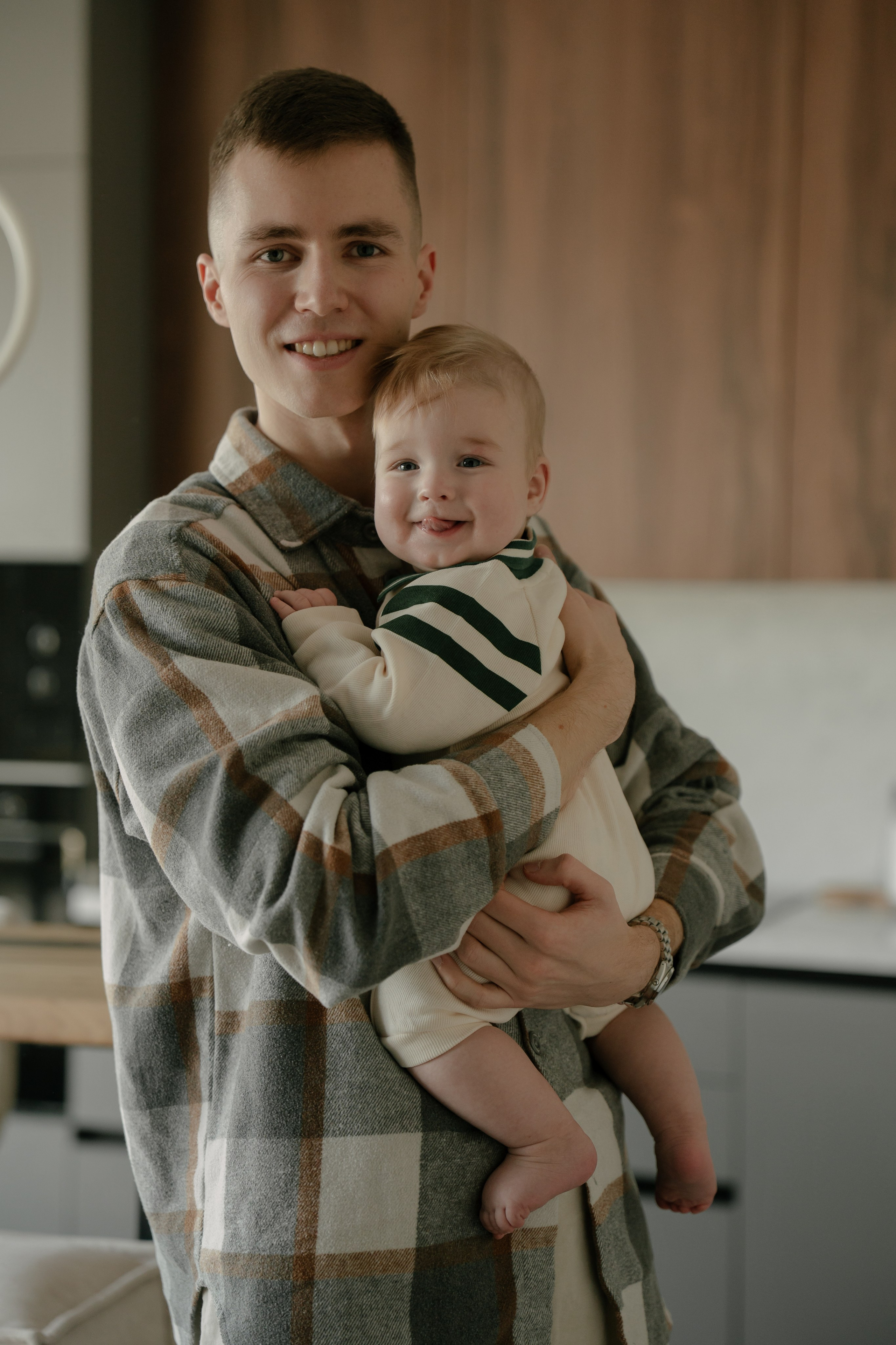 У вас дома. Свадебный и семейный фотограф в Москве и Красногорске — живые кадры | Анастасия Тихонова